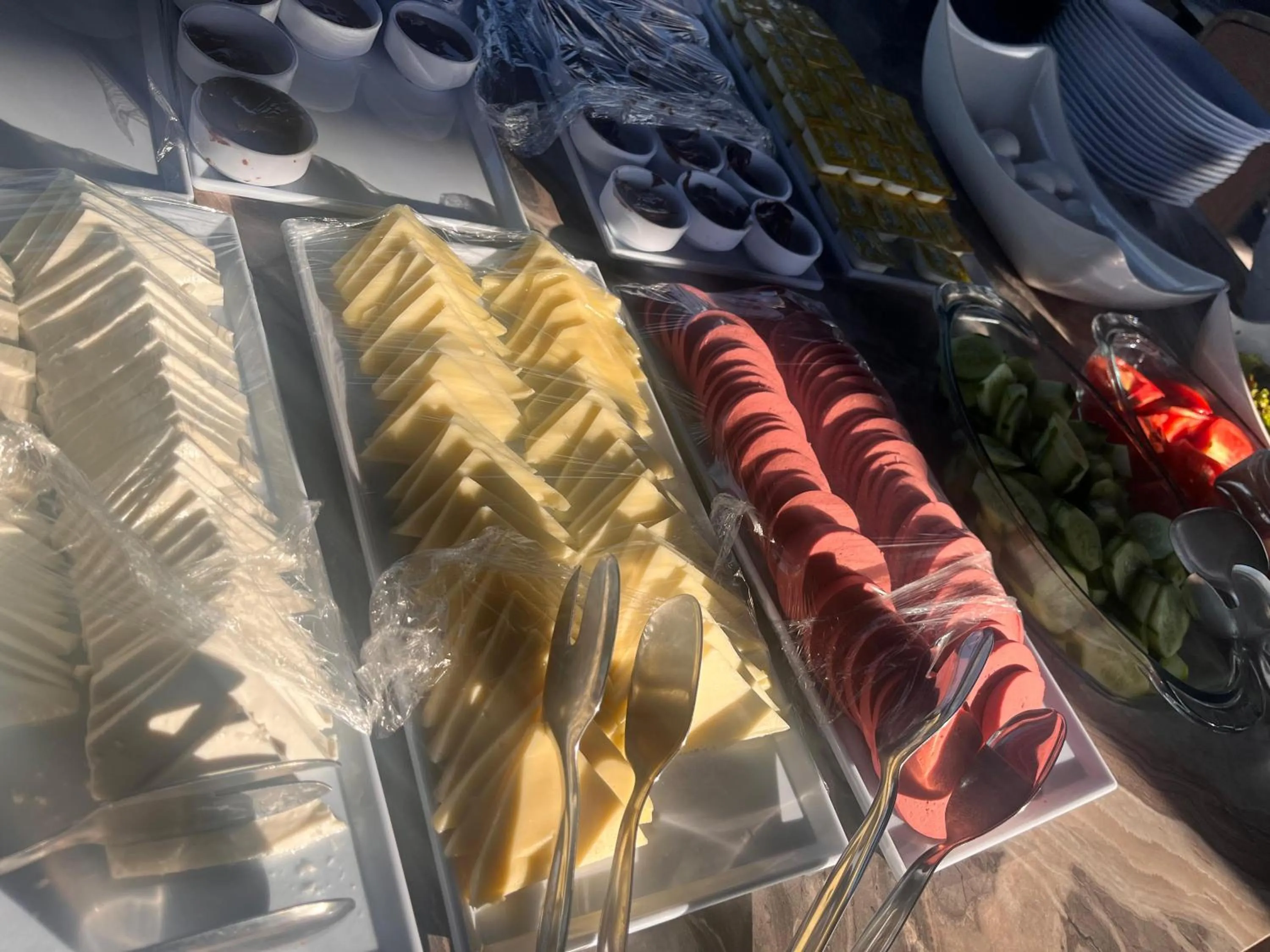 Breakfast in Emirhan Guesthouse & Suites