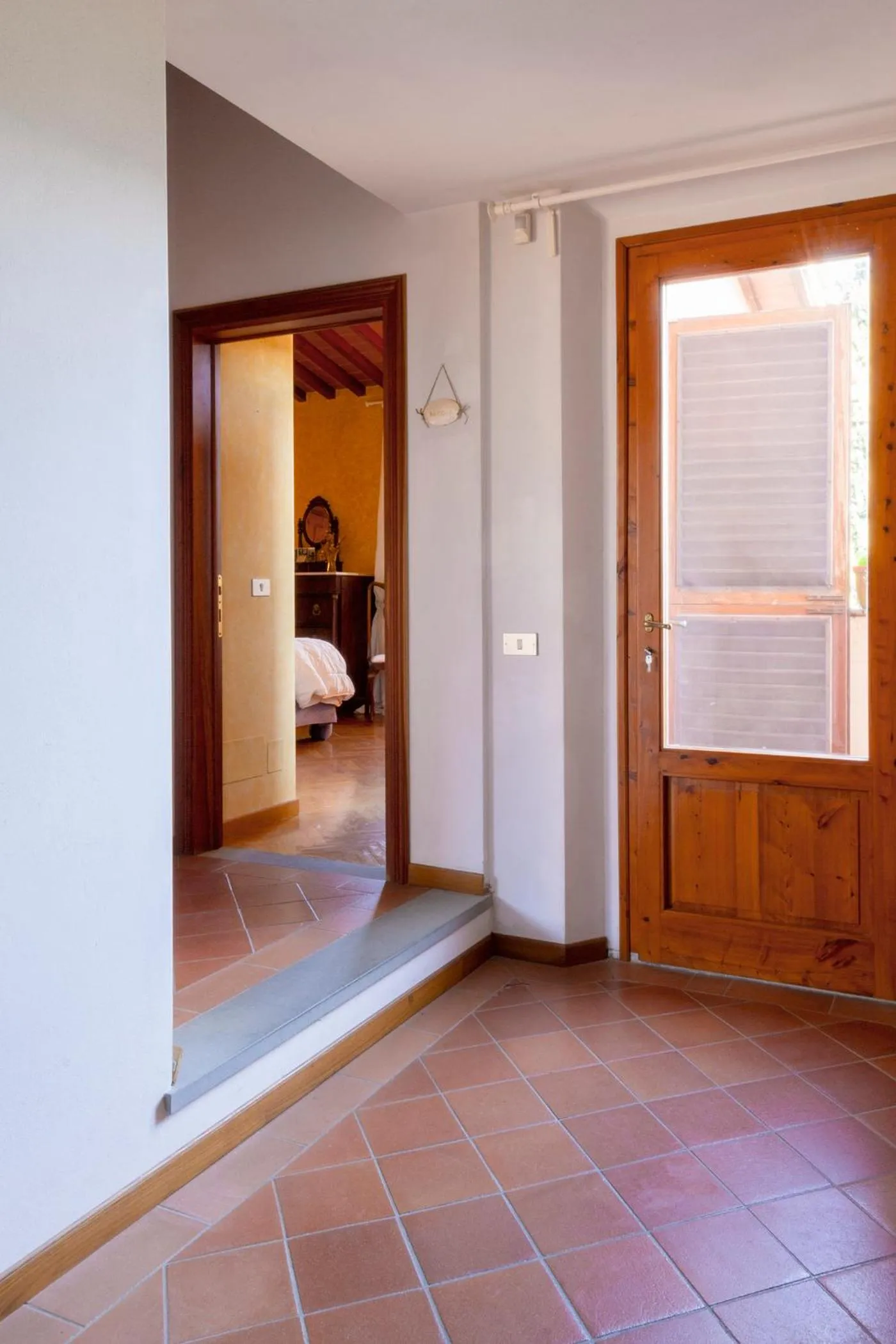 Bedroom, Bed in Rosso Del Chianti