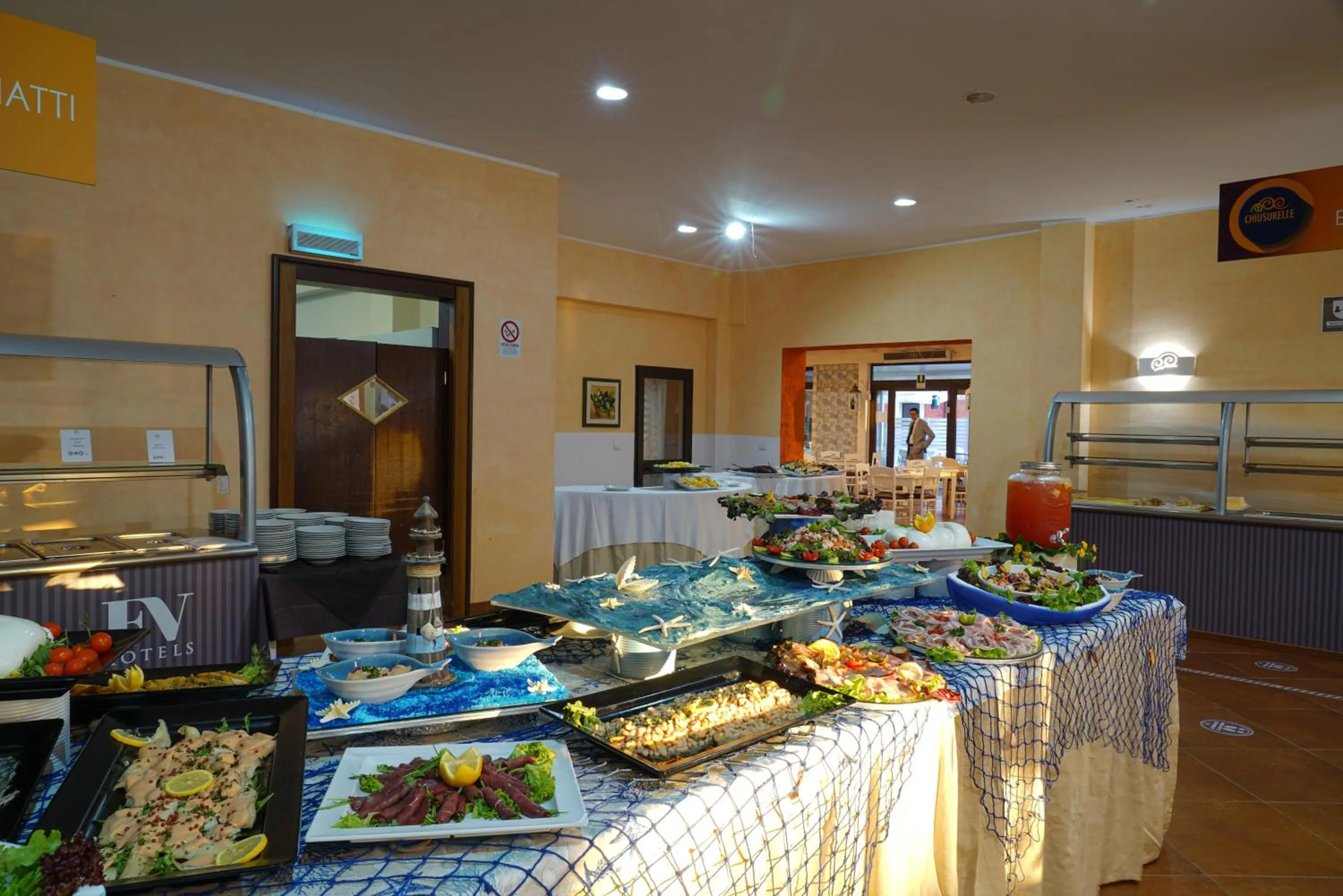 Restaurant/places to eat in Chiusurelle Village Resort