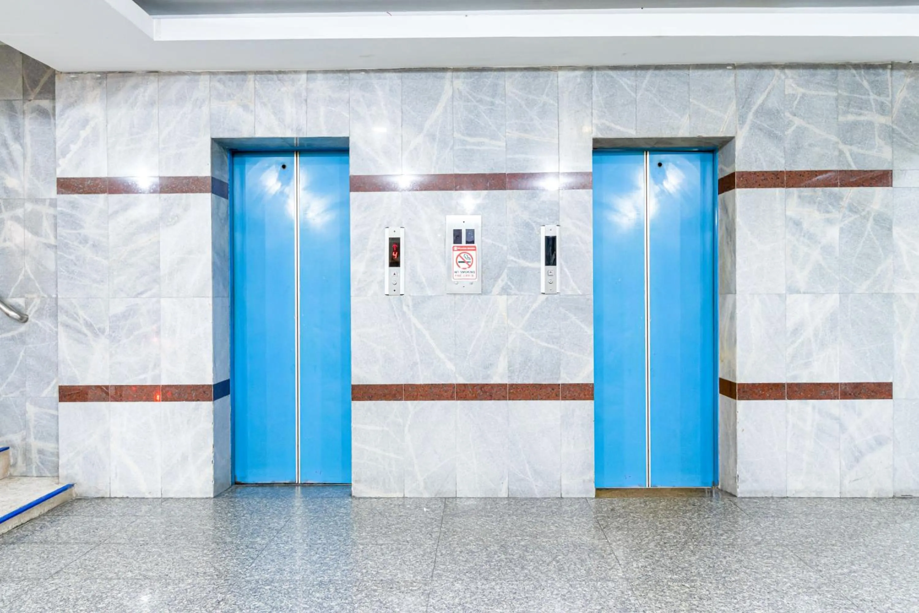 elevator in Boonchai Mansion