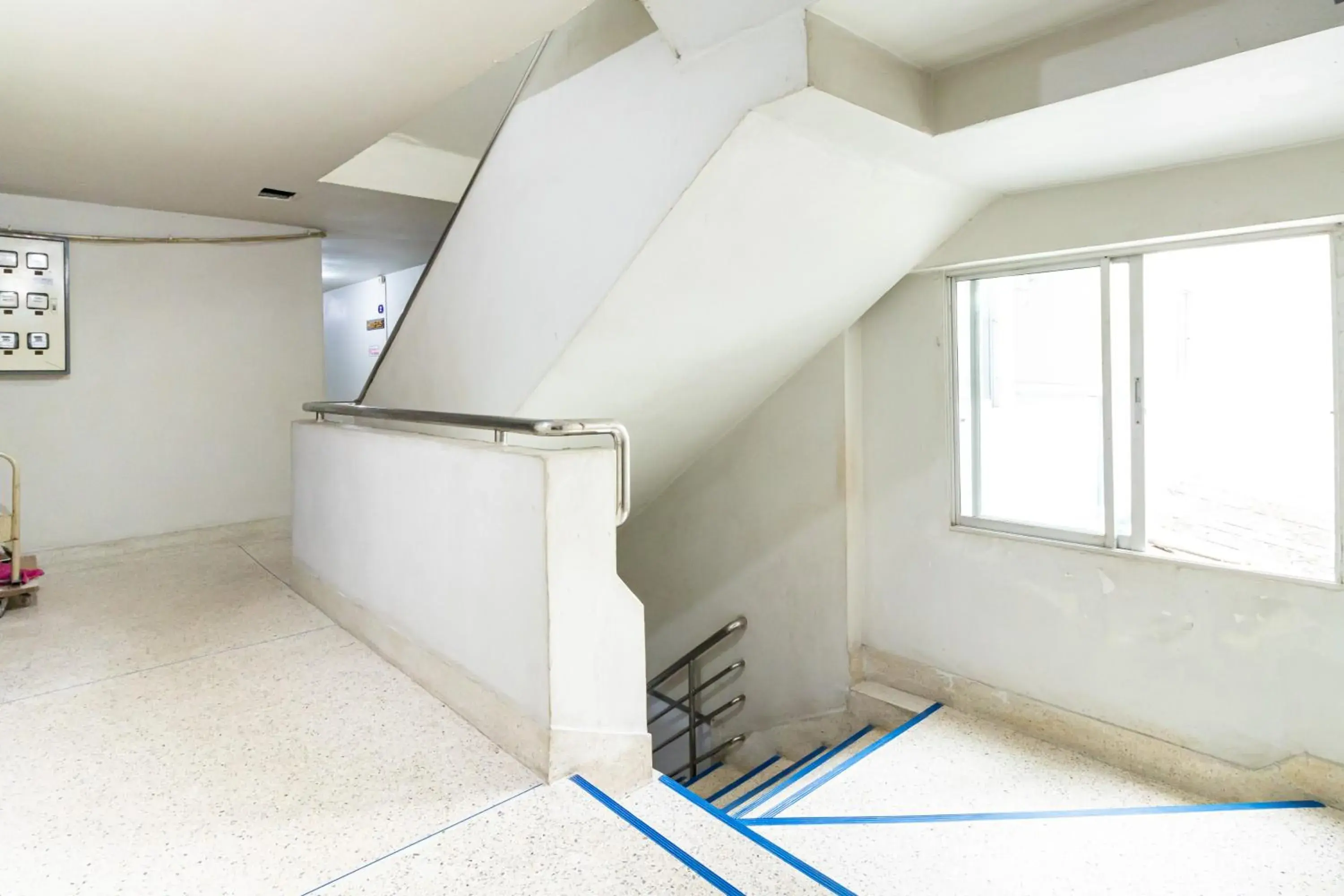 Property building in Boonchai Mansion Property building in Boonchai Mansion