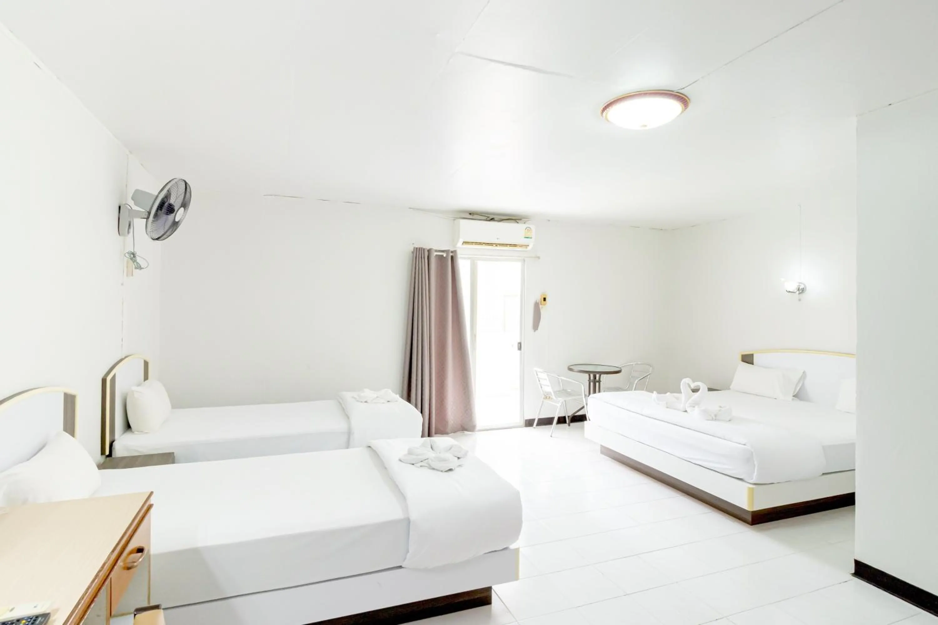 Bedroom, Bed in Boonchai Mansion