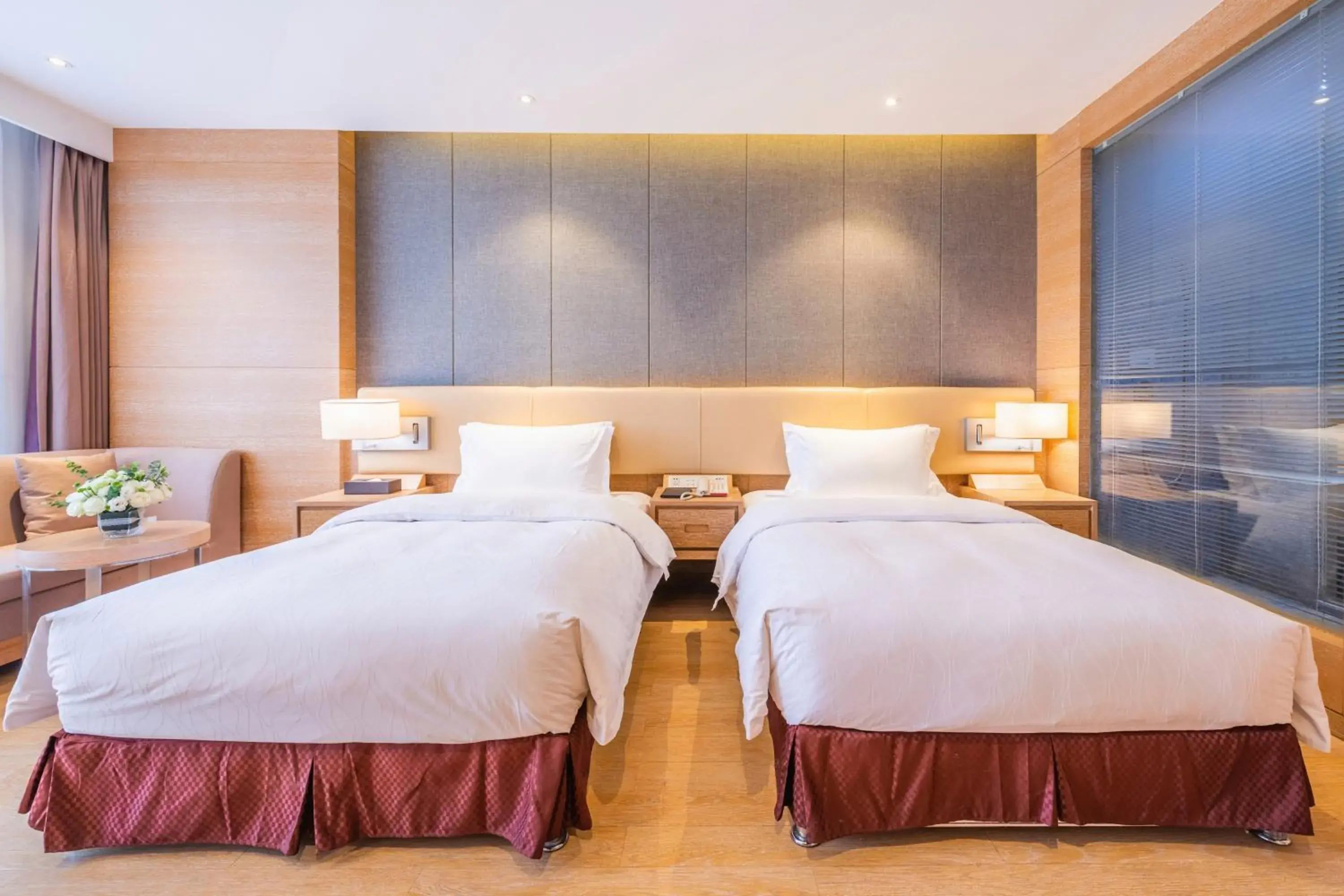 Standard Twin Room in Novotel Huashan Standard Twin Room in Novotel Huashan