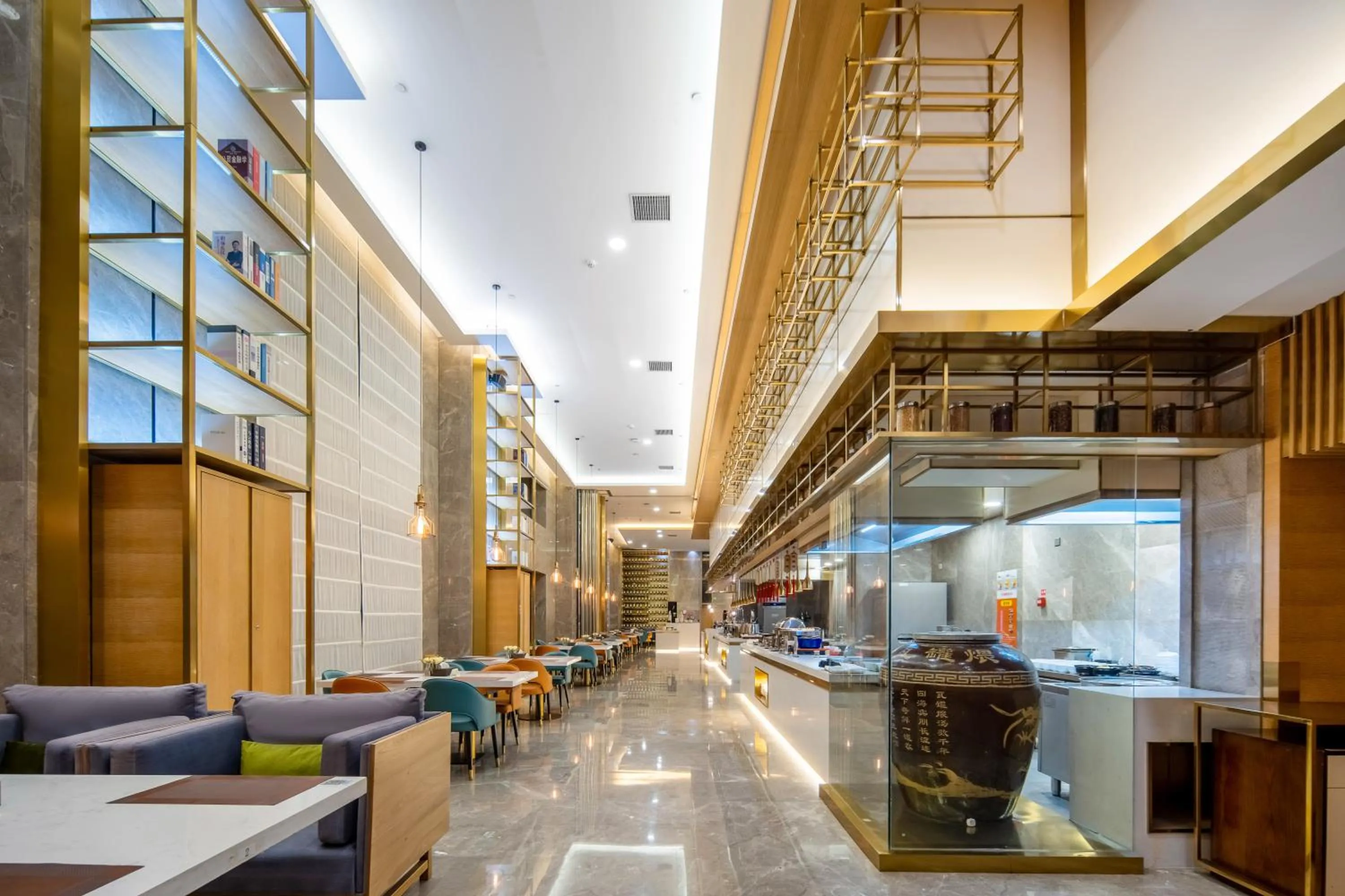 Breakfast in Novotel Huashan