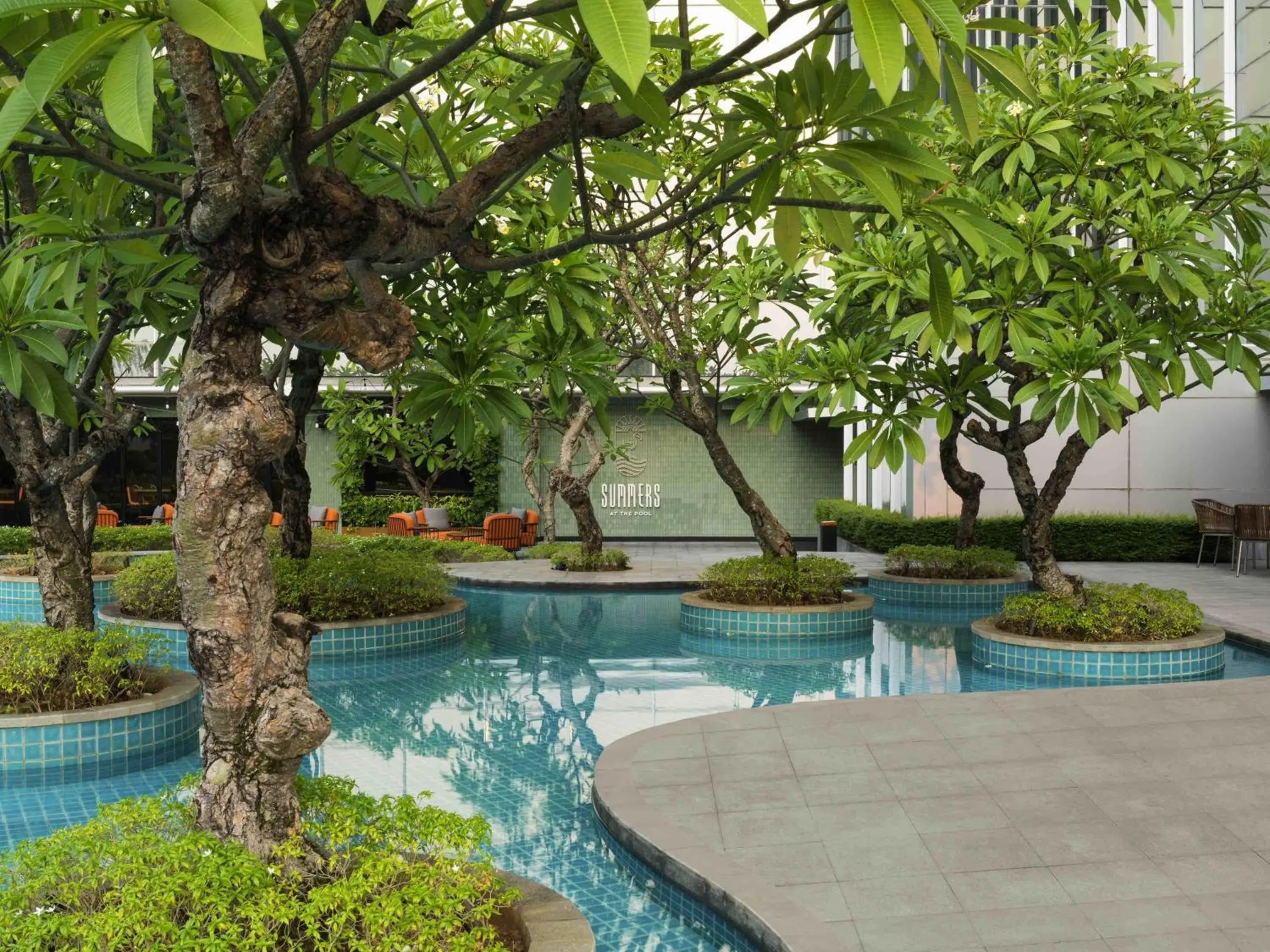 Pool view in Swissôtel Jakarta PIK Avenue Pool view in Swissôtel Jakarta PIK Avenue