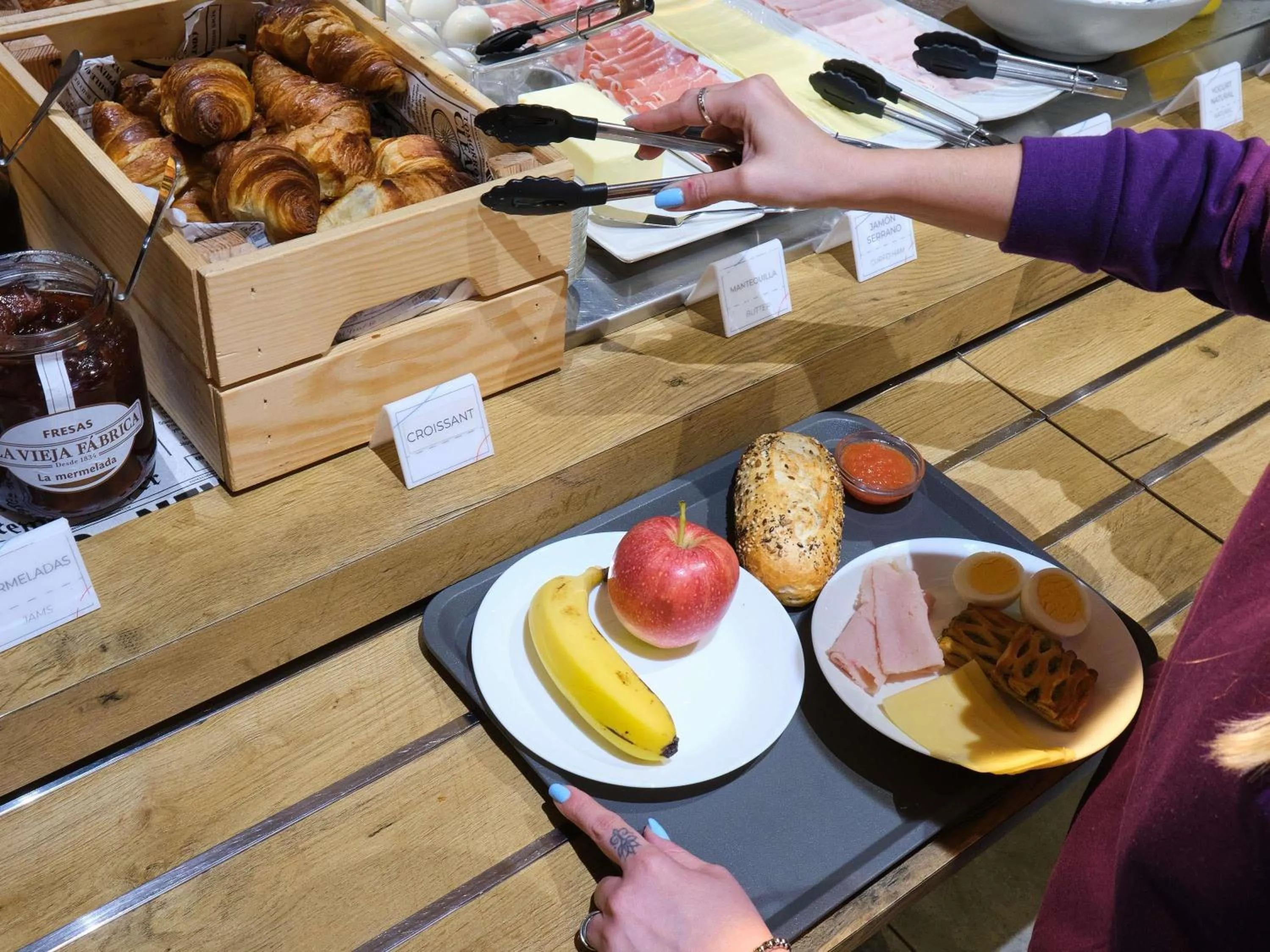 Breakfast in Ibis Budget Bilbao City