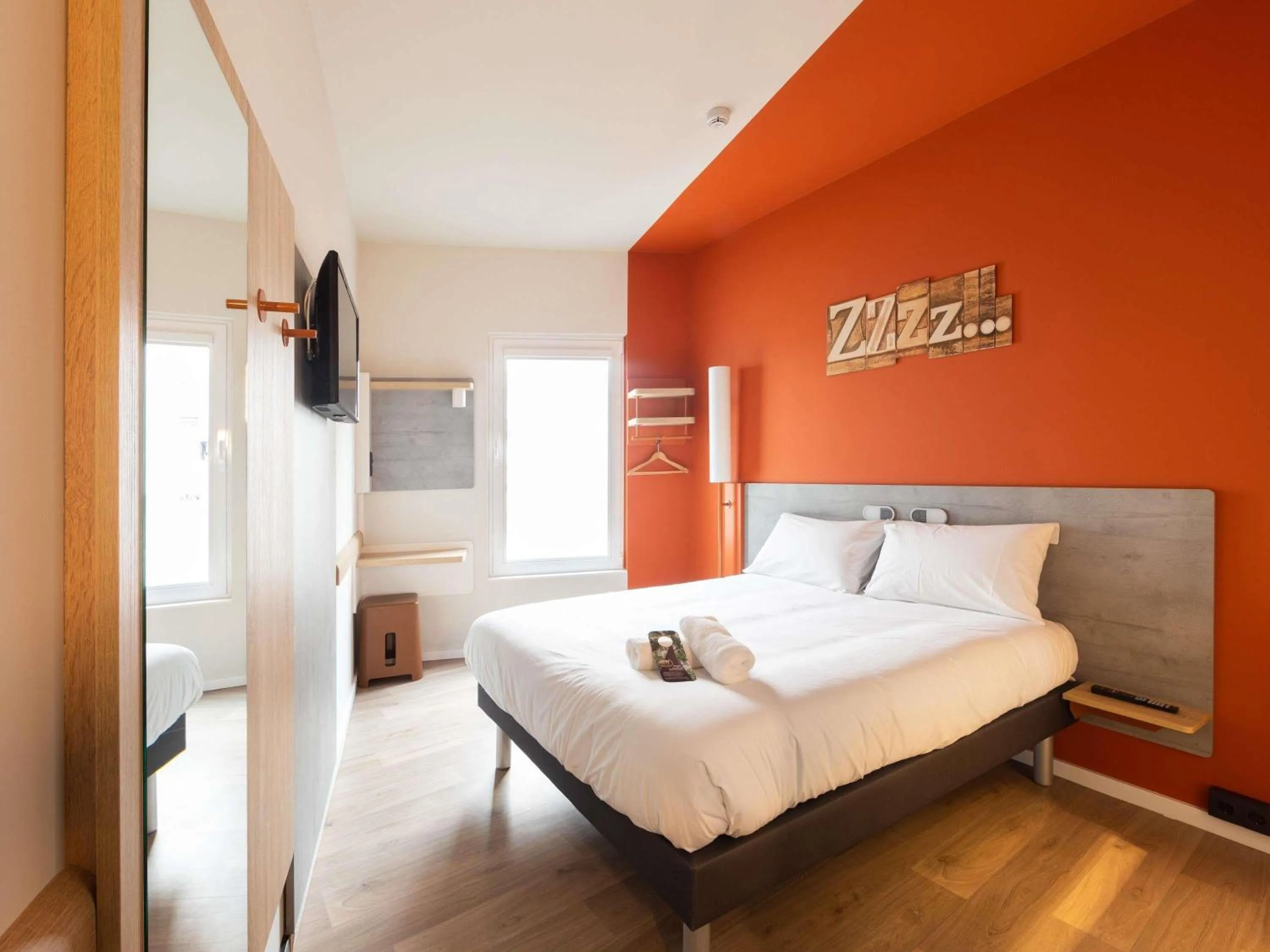 Bedroom, Bed in Ibis Budget Bilbao City