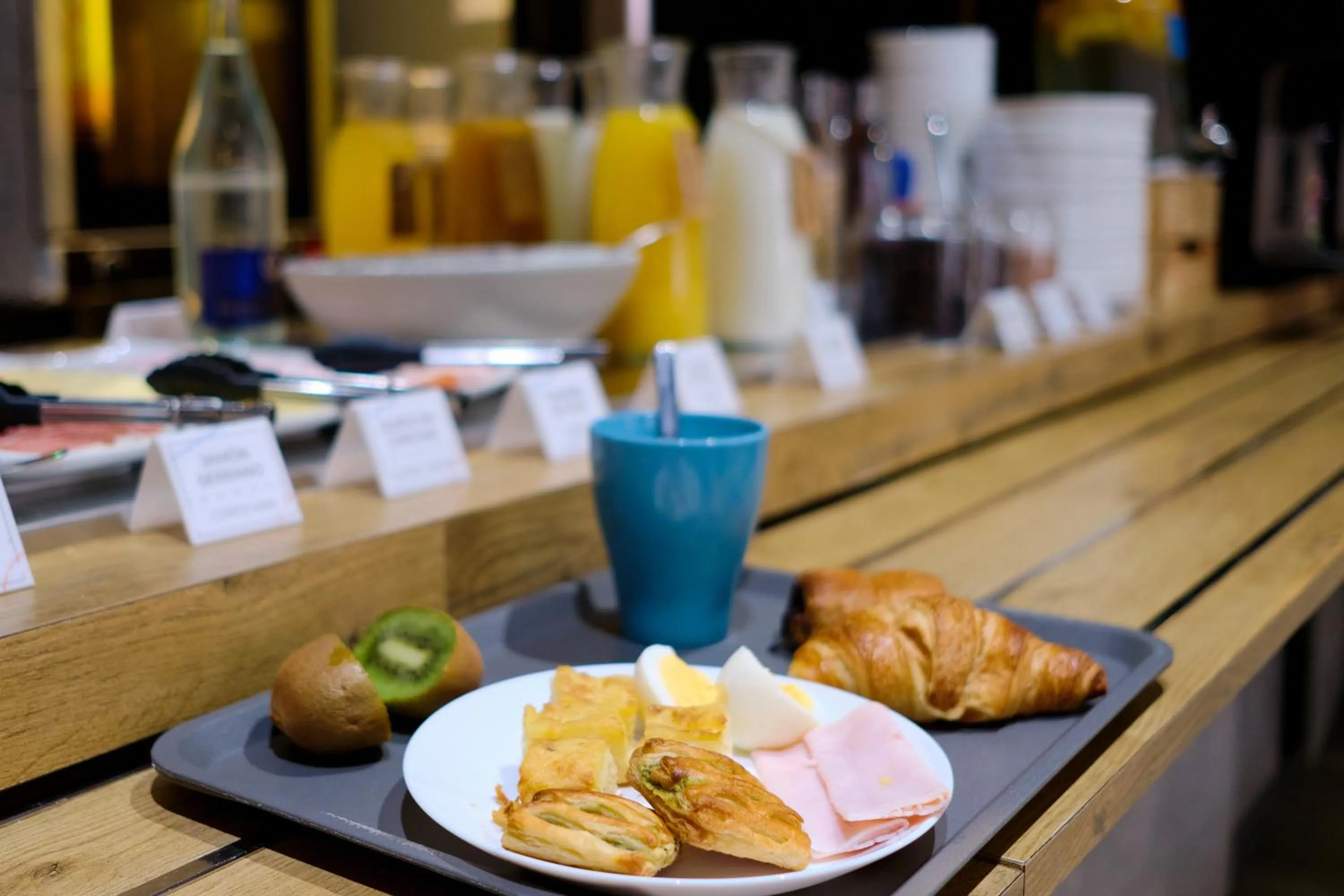 Buffet breakfast in Ibis Budget Bilbao City
