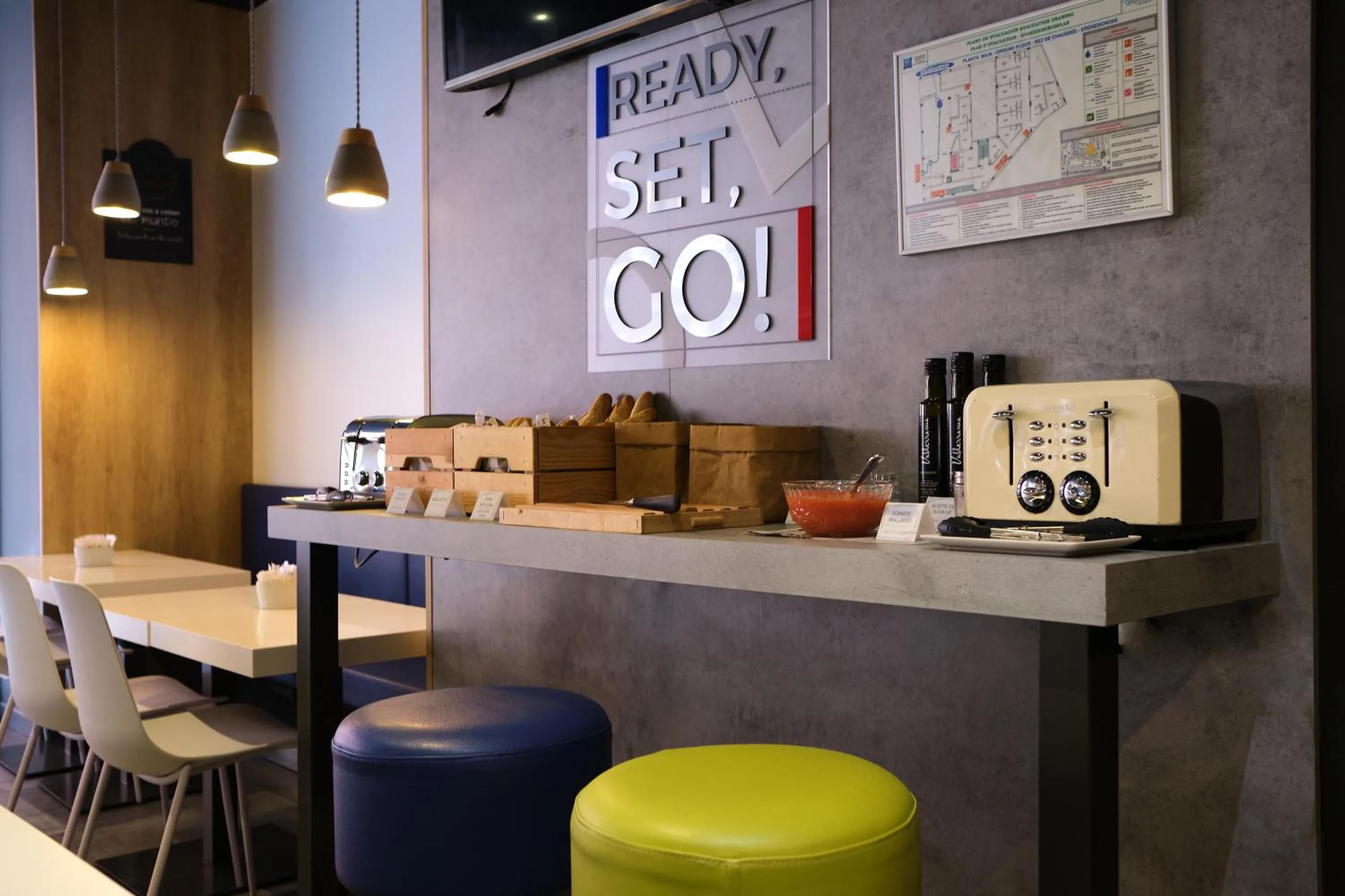 Buffet breakfast in Ibis Budget Bilbao City