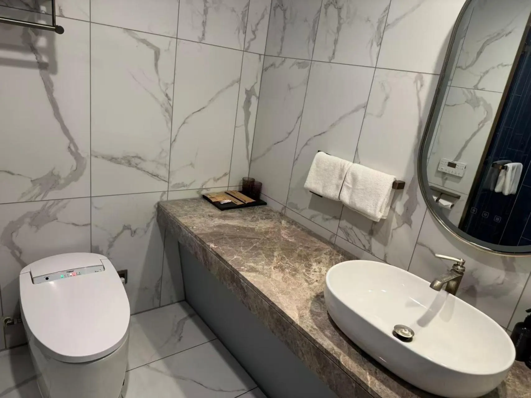 Toilet in Mercure Taiyuan E Tech