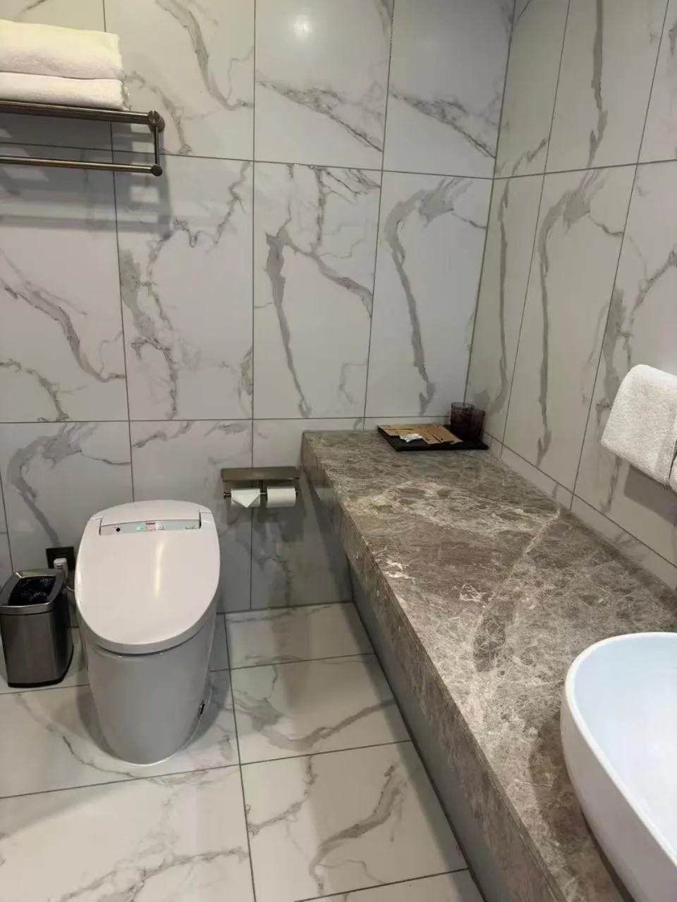 Toilet in Mercure Taiyuan E Tech