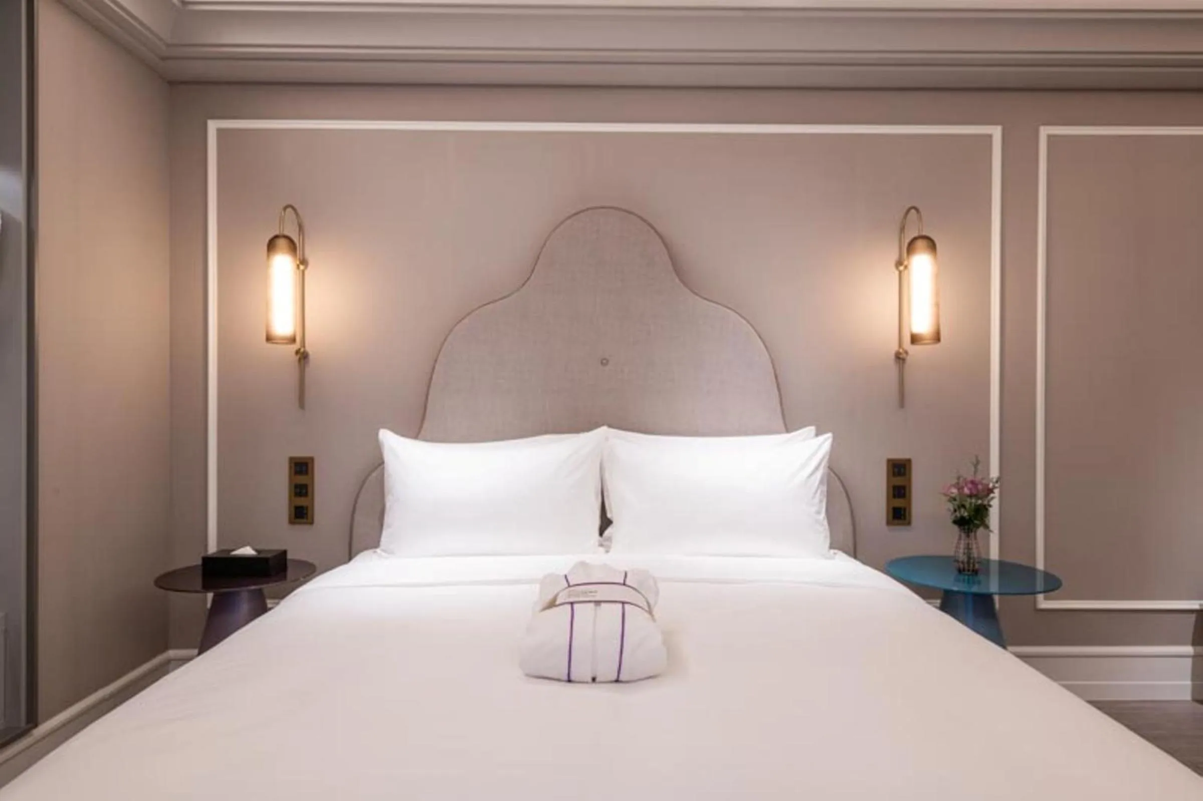 Bed in Mercure Shanghai Xujiahui South