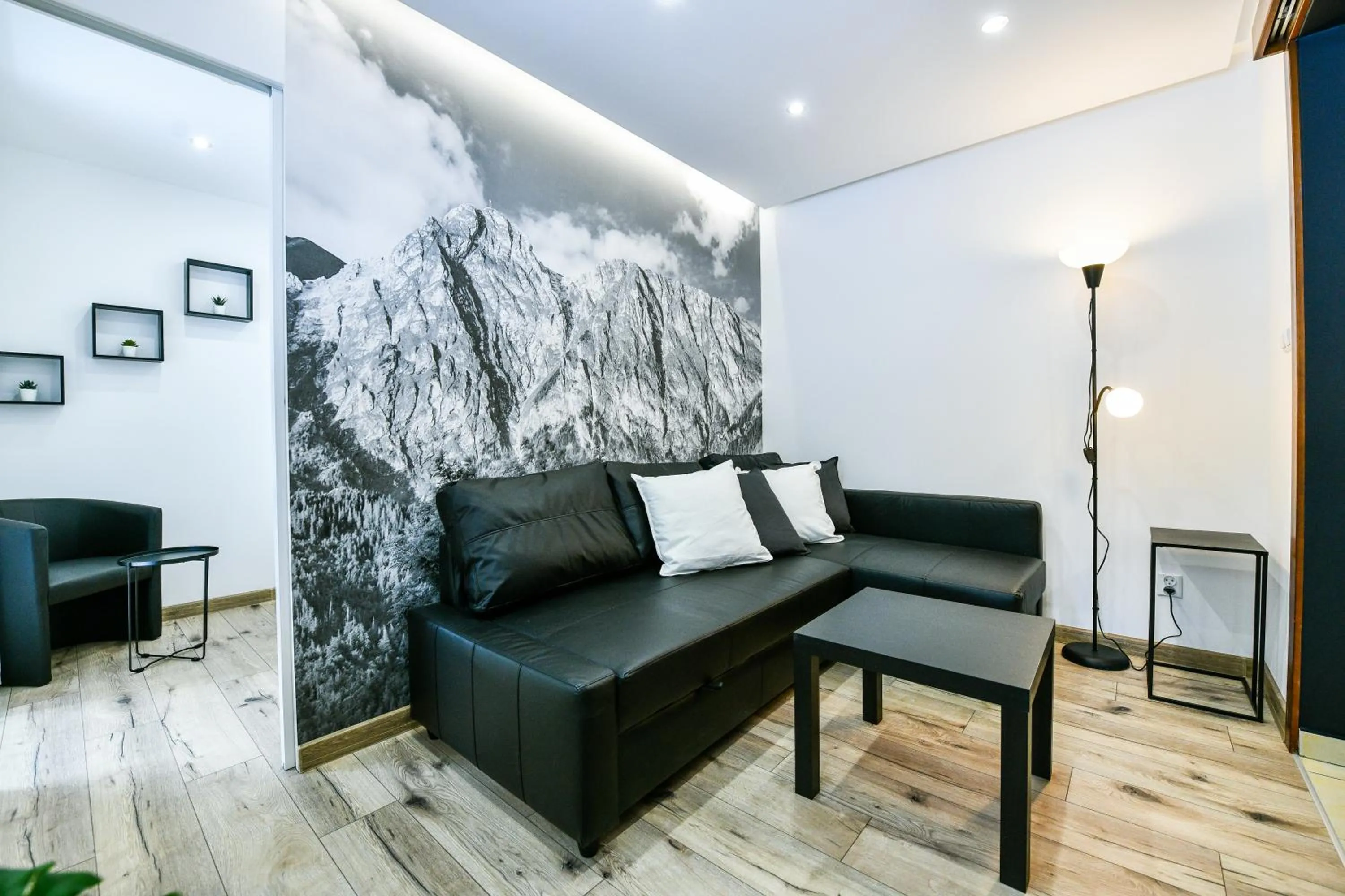 Seating area in RentPlanet - Apartamenty Bulwary Słowackiego
