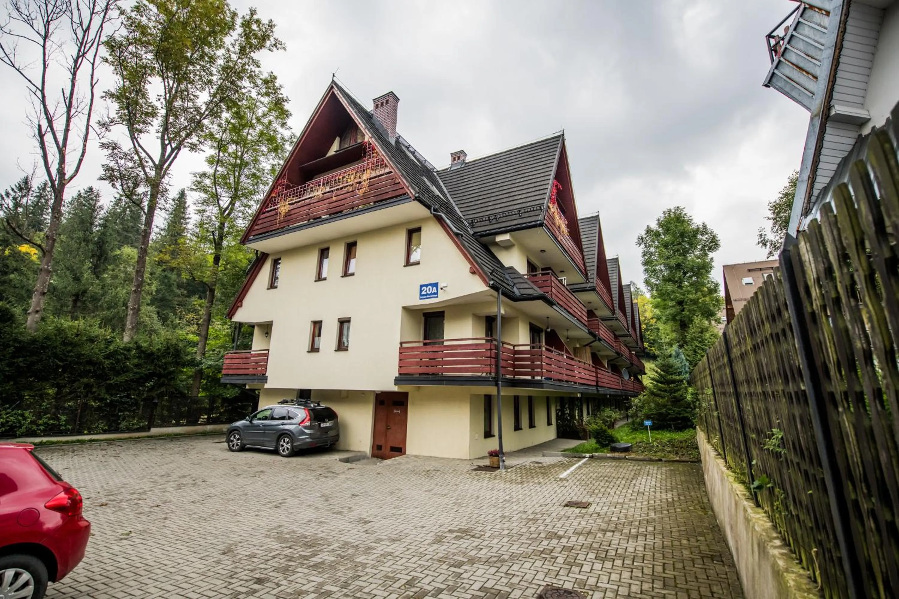 Property building in RentPlanet - Apartamenty Bulwary Słowackiego