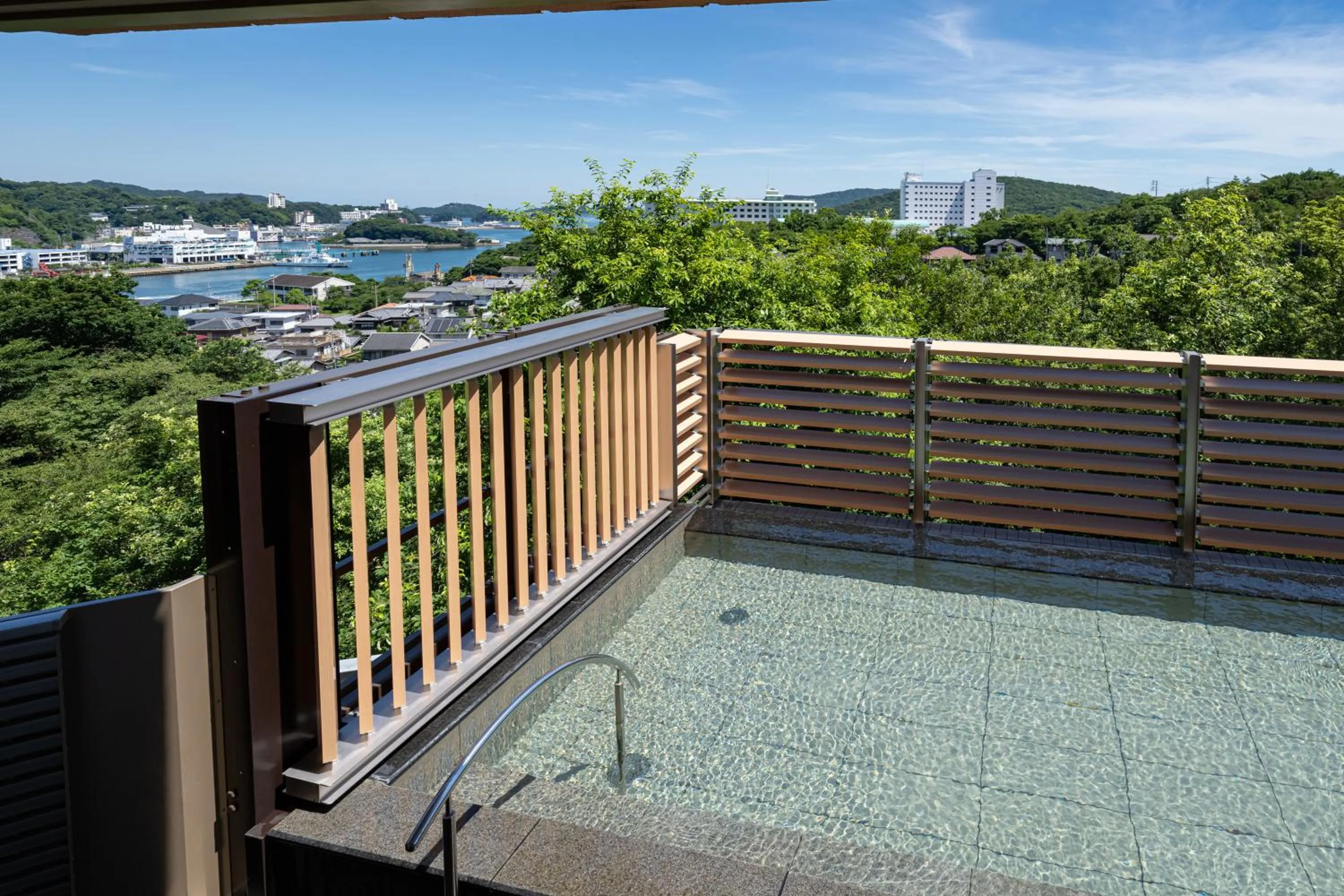 Hot Spring Bath in KAMENOI HOTEL Toba