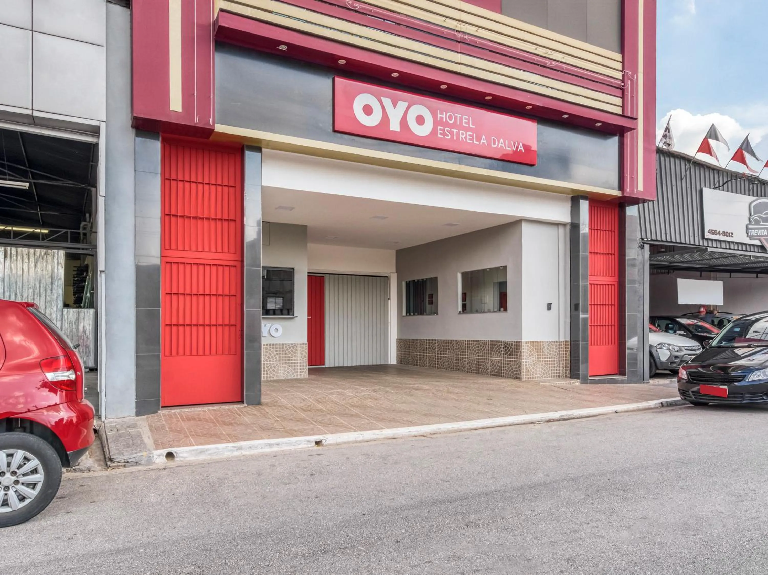 Facade/entrance in OYO Estrela Dalva, São Paulo