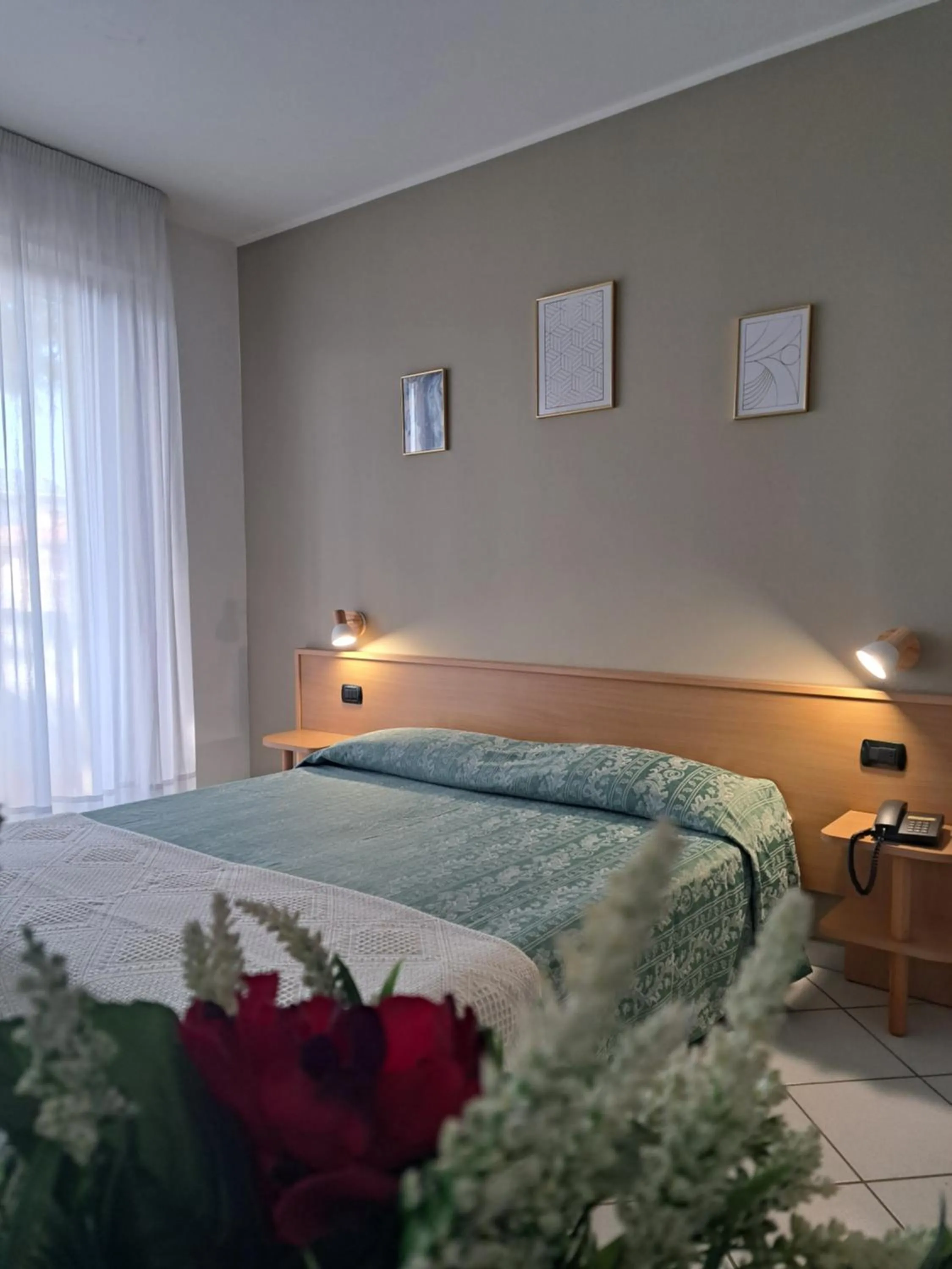 Bed in Hotel Marebello