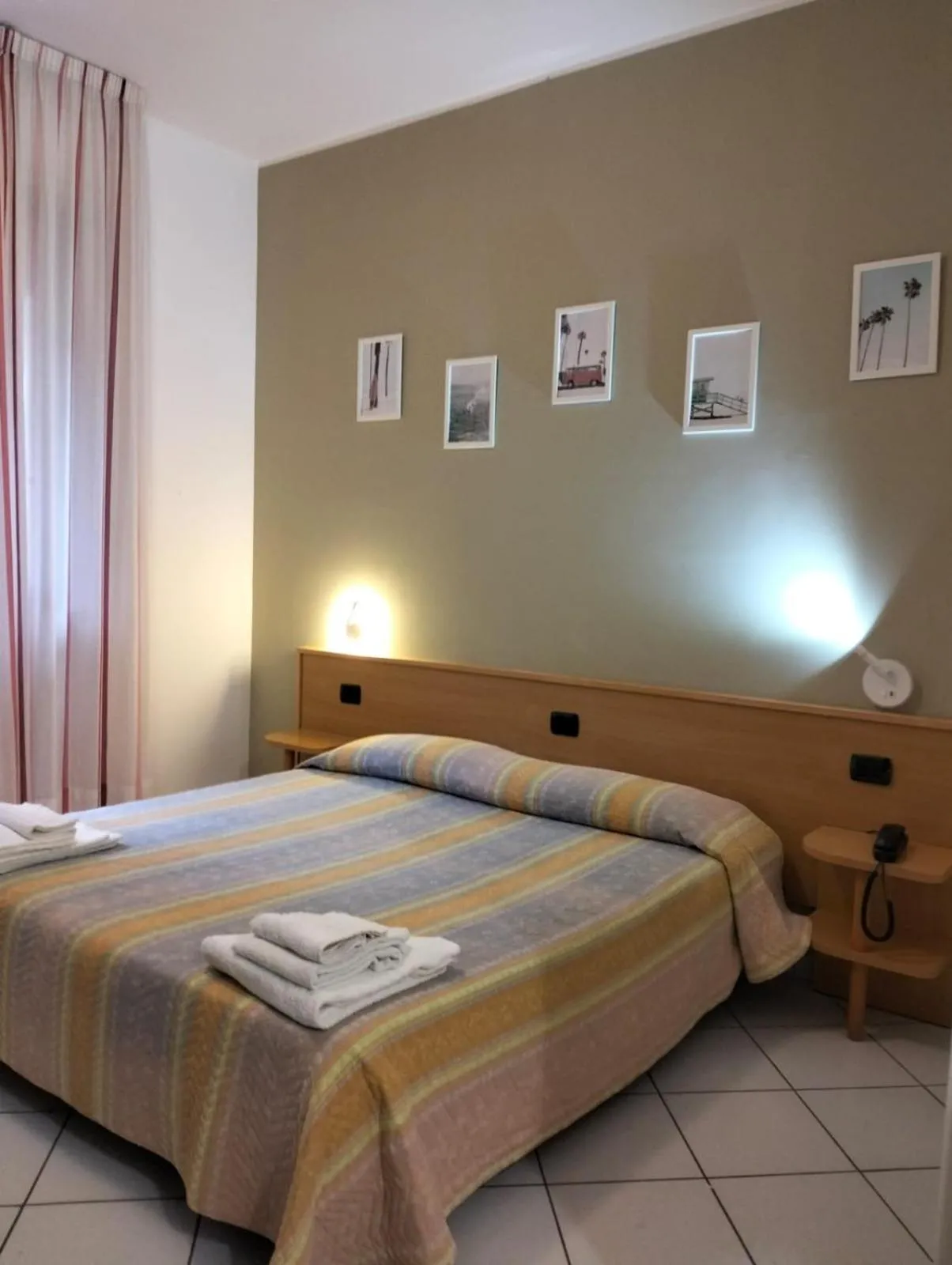 Bed in Hotel Marebello