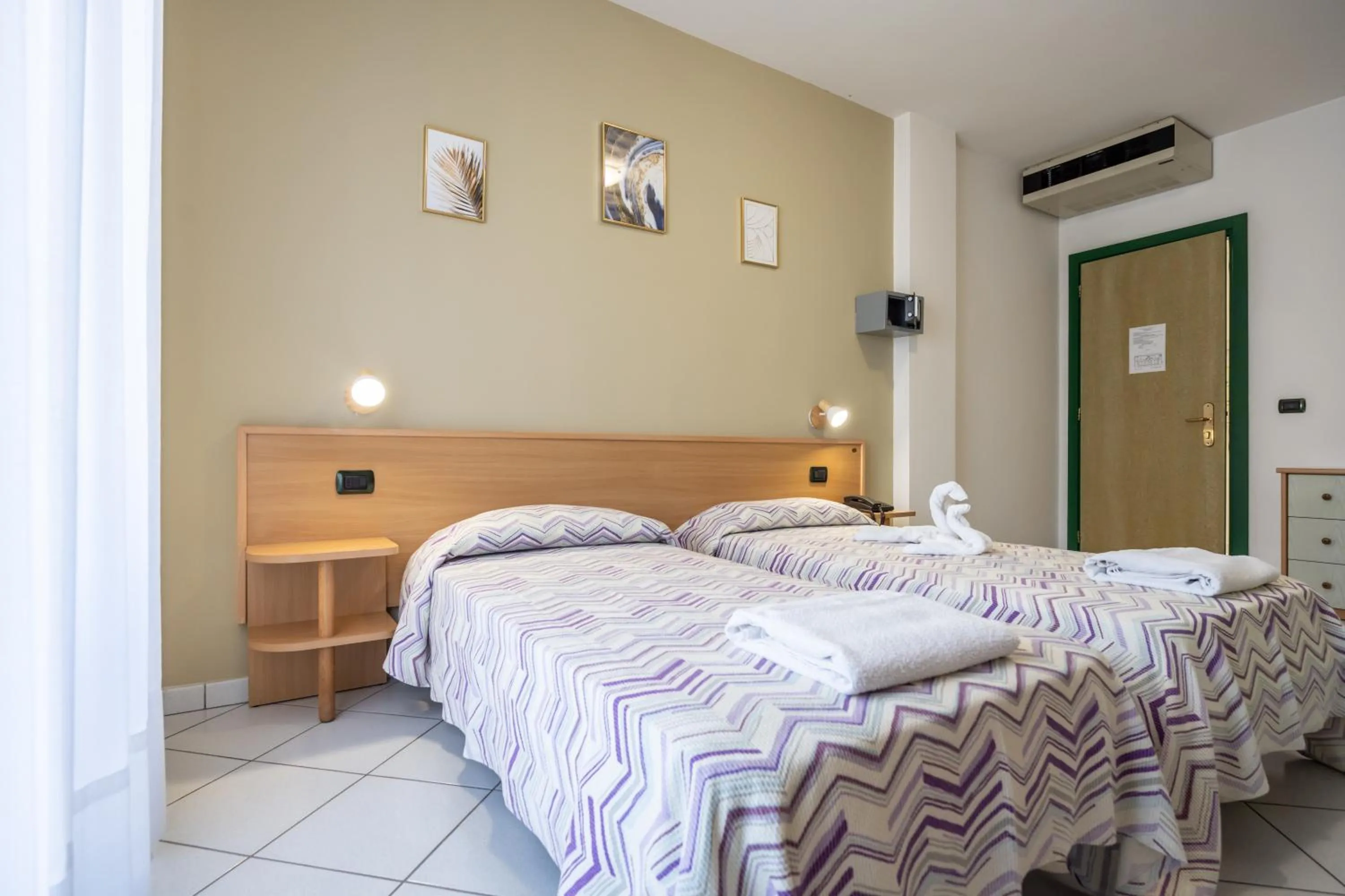 Photo of the whole room, Bed in Hotel Marebello