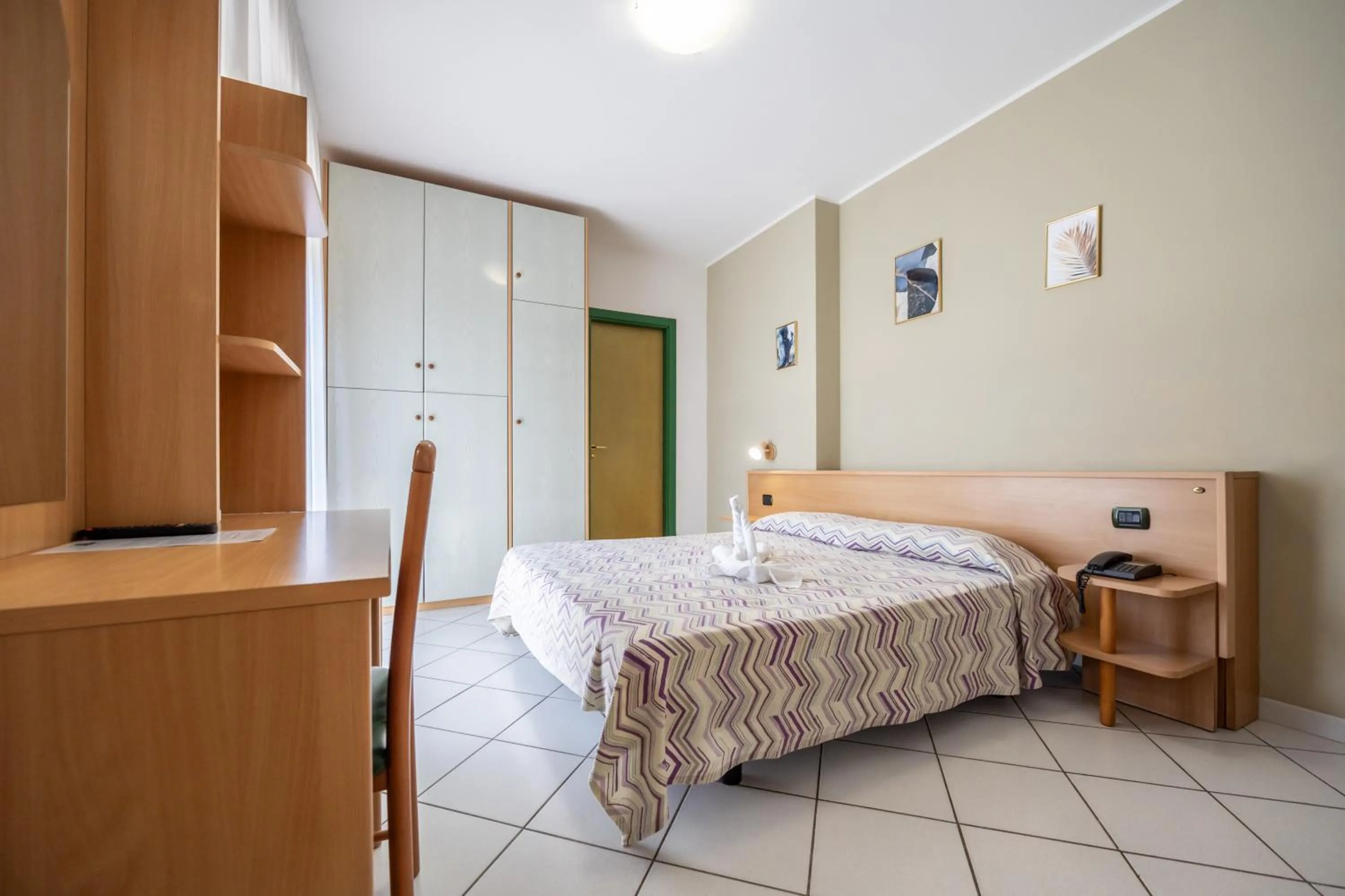Bed in Hotel Marebello