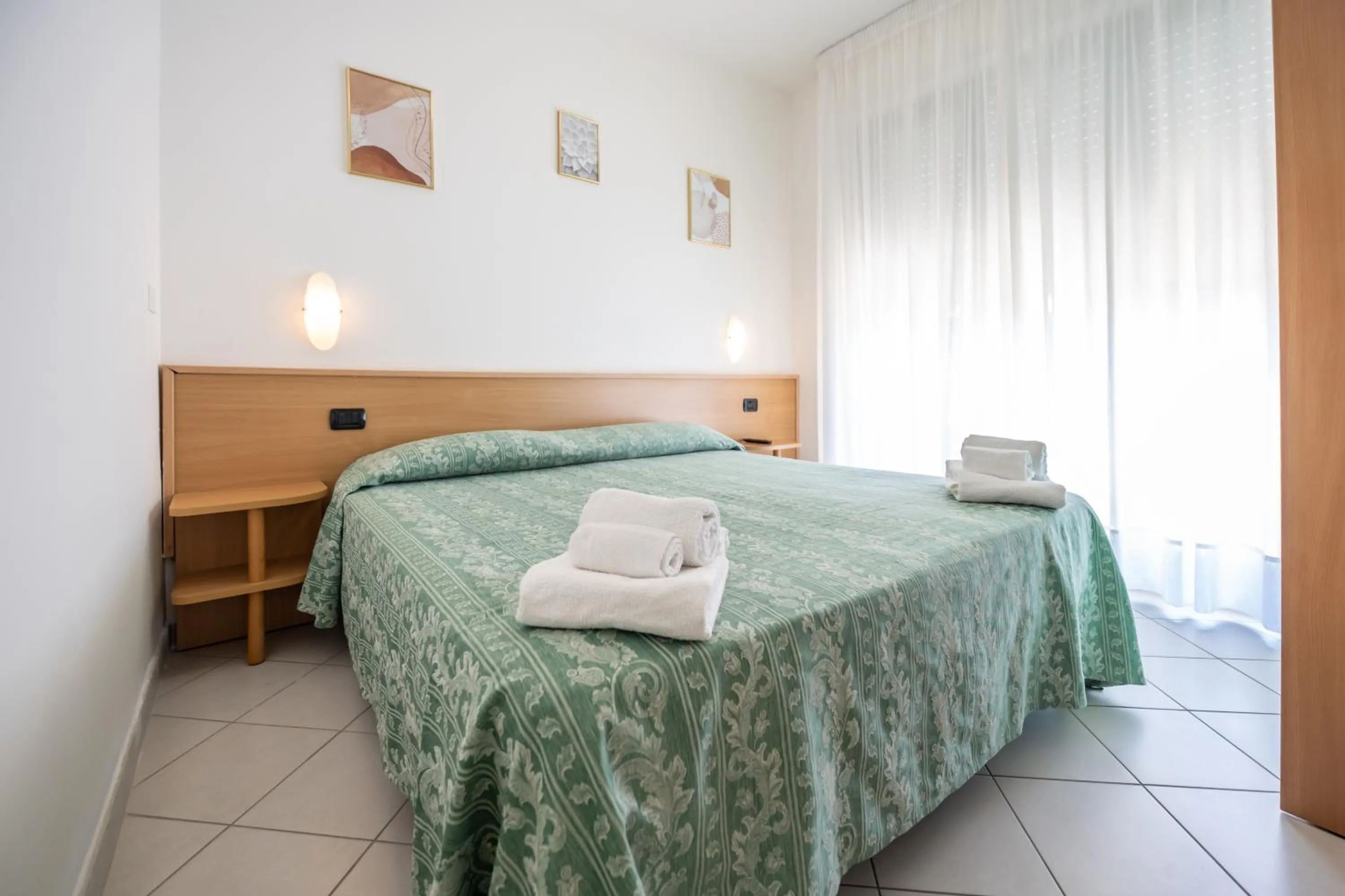 Bedroom, Bed in Hotel Marebello