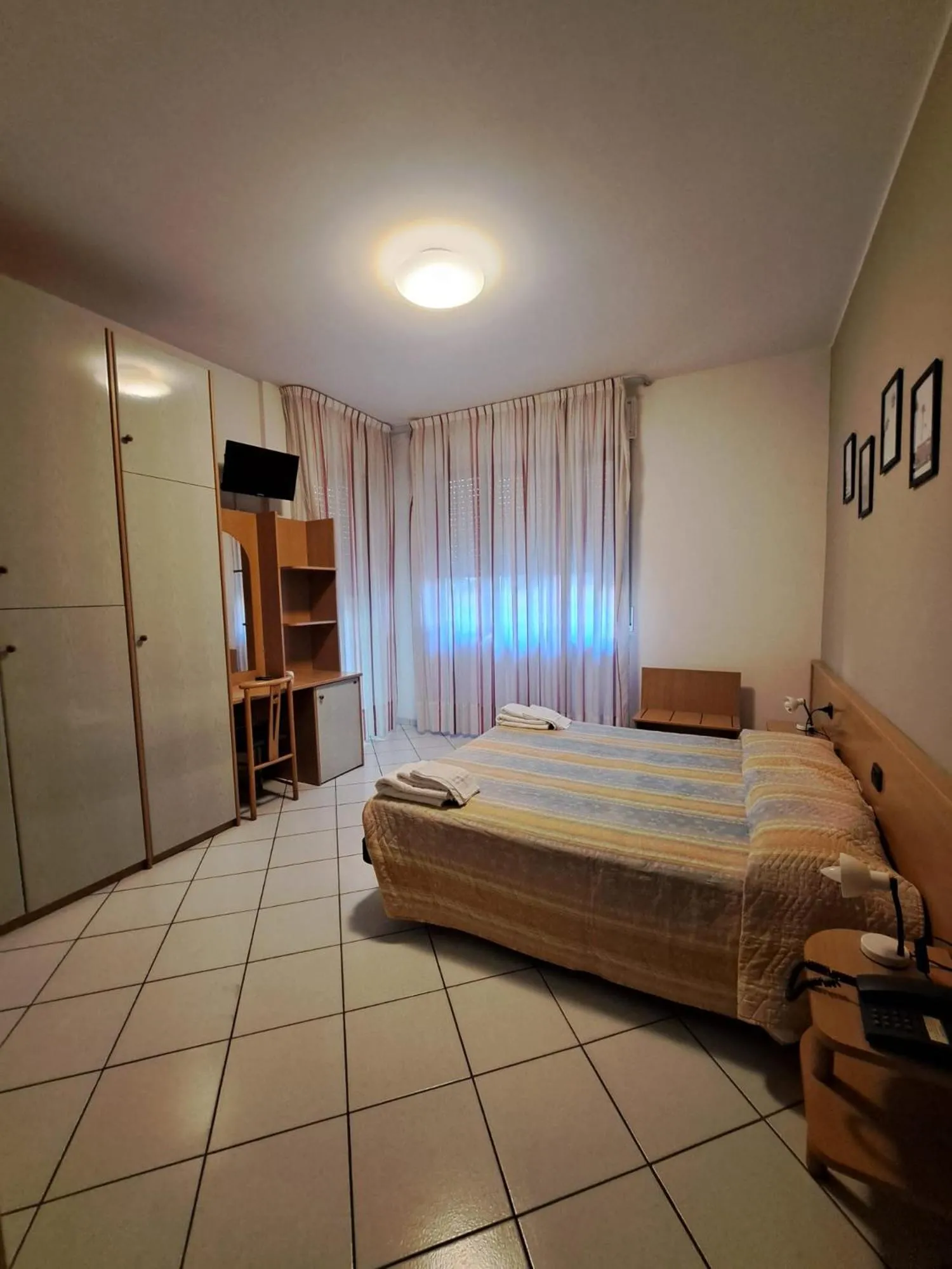 Photo of the whole room, Bed in Hotel Marebello