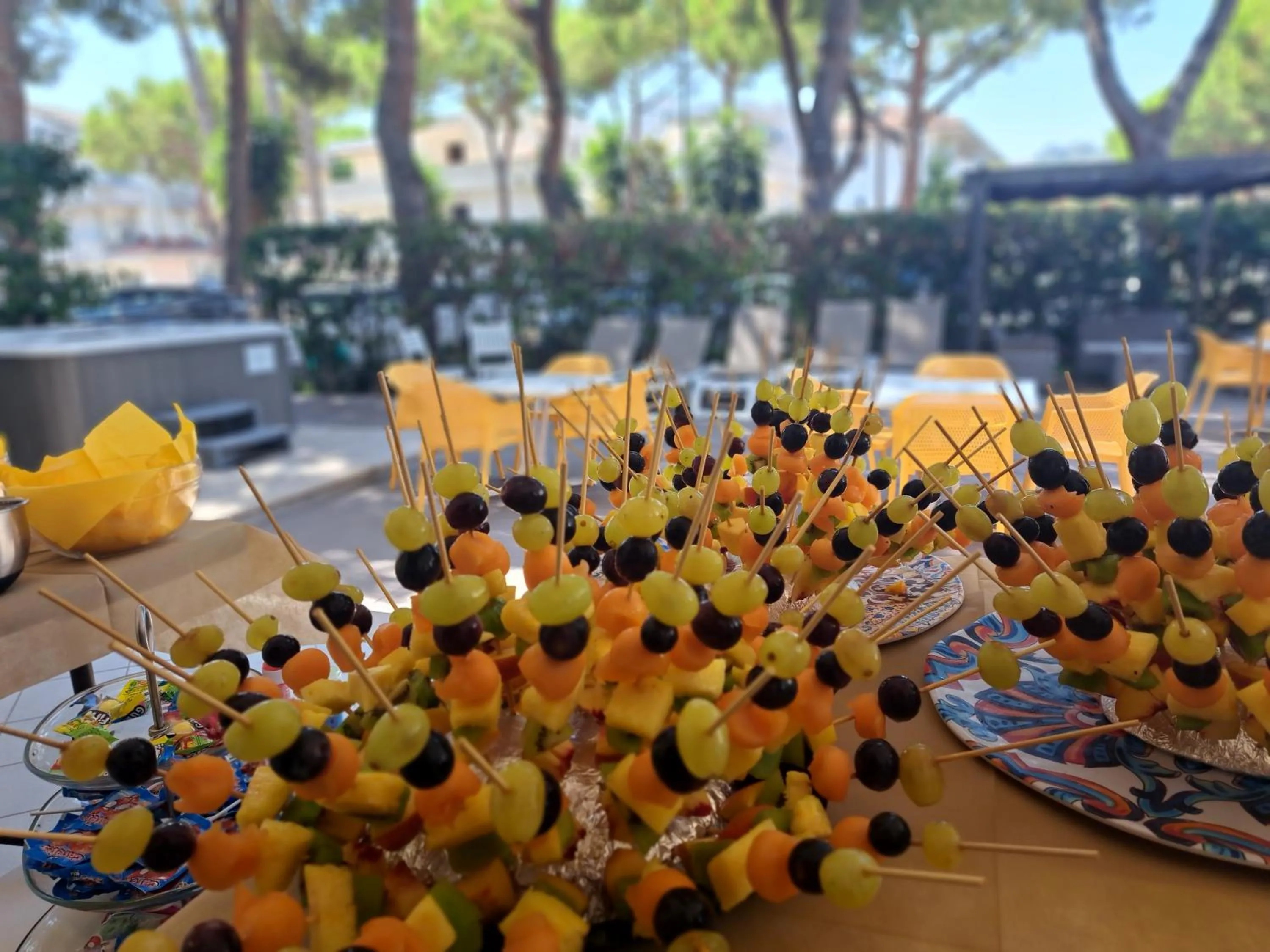 Restaurant/places to eat in Hotel Marebello