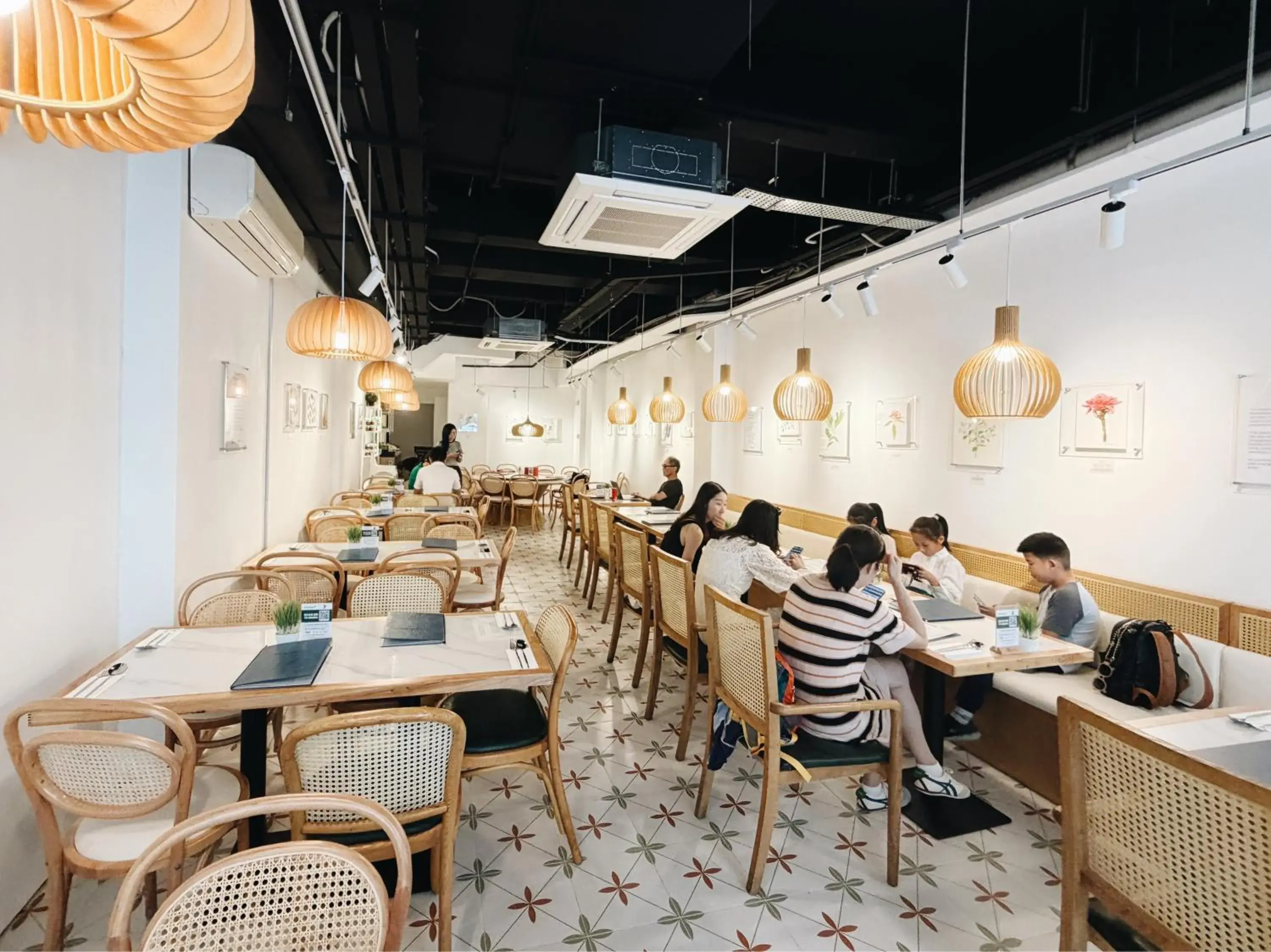 Restaurant/places to eat in Hotel NuVe Elements Restaurant/places to eat in Hotel NuVe Elements