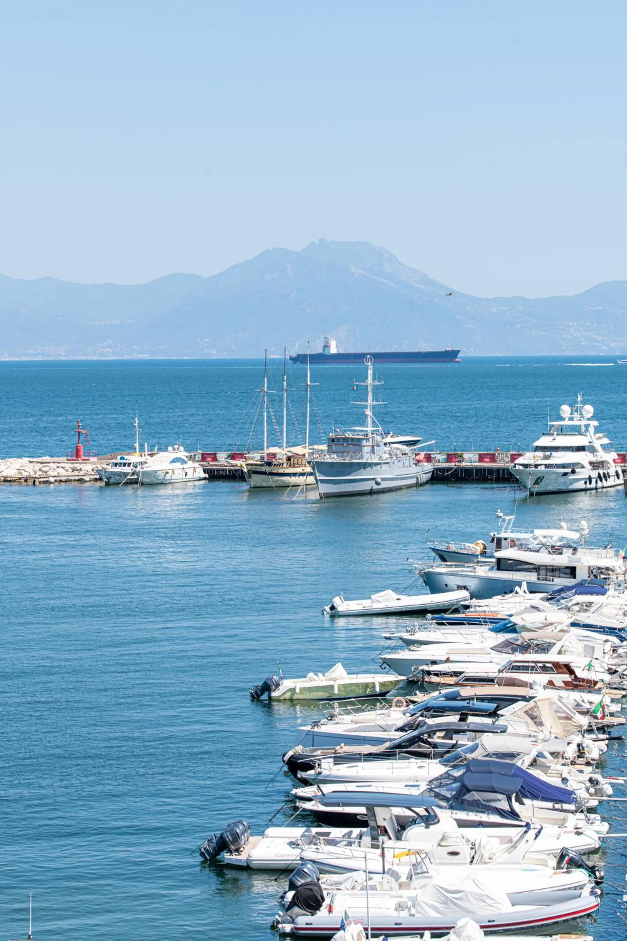 Sea view in Lux Caracciolo