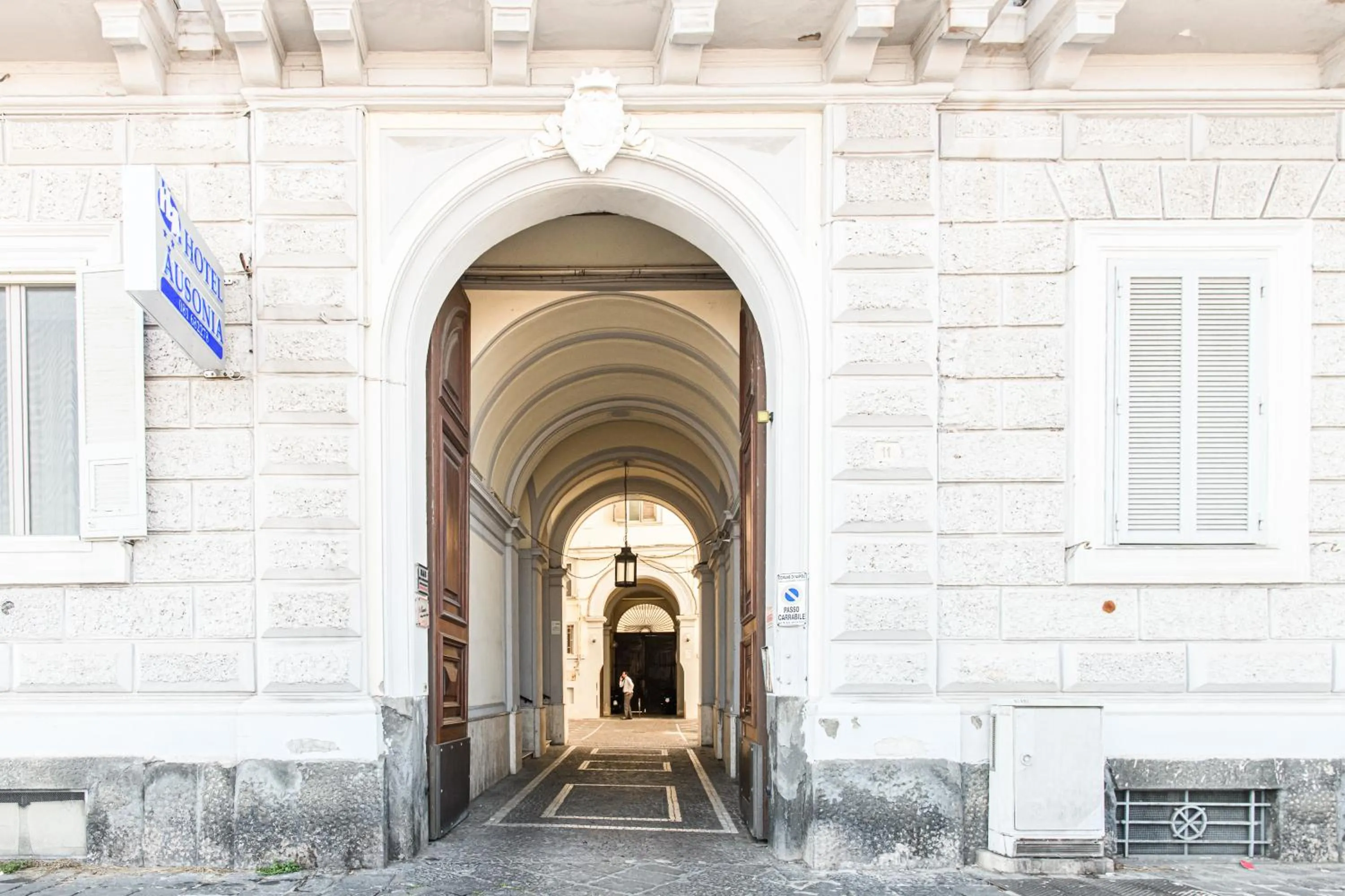 Property building in Lux Caracciolo