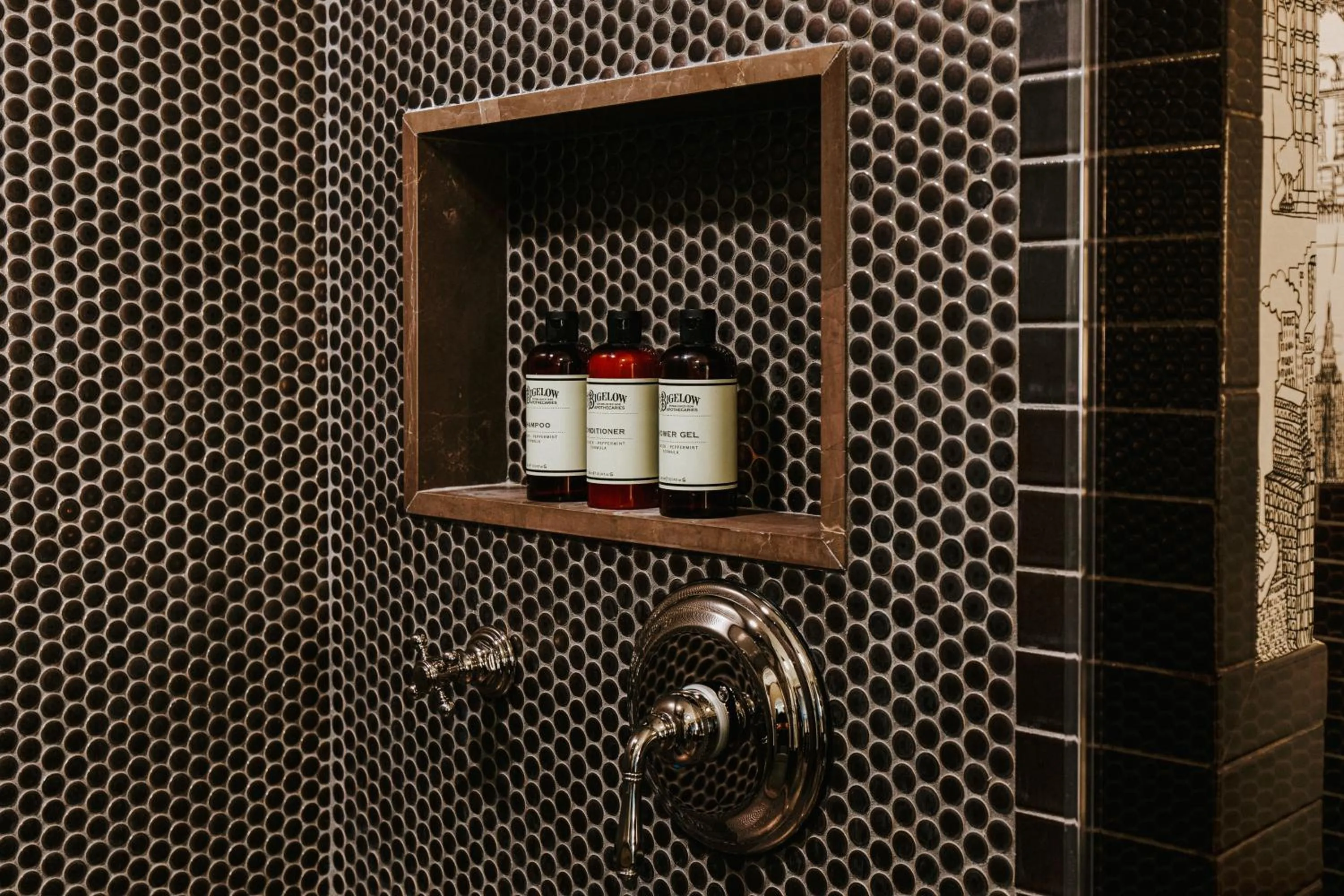 Shower in Soho Grand Hotel