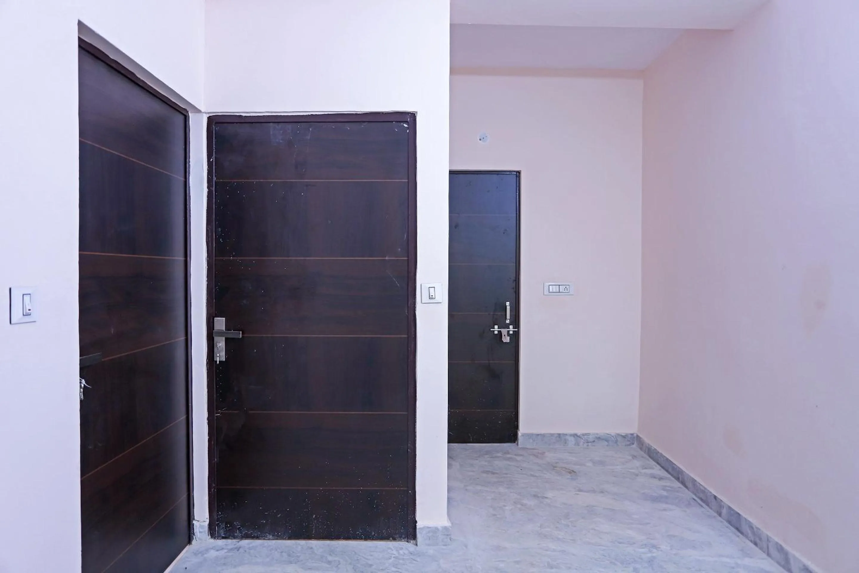 Bedroom in Hotel O Lal Residency