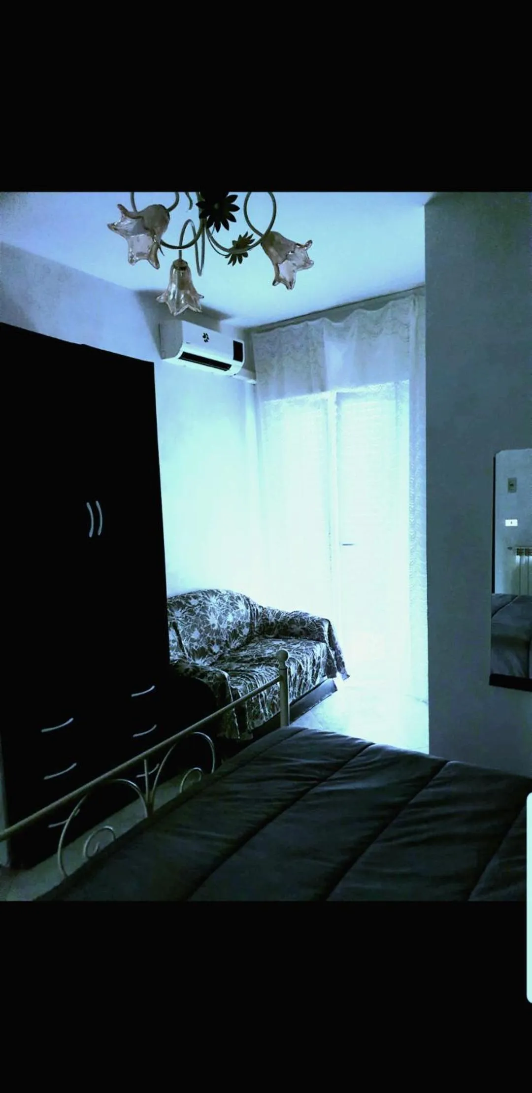 Bed in Hotel Napoleon-Cuore