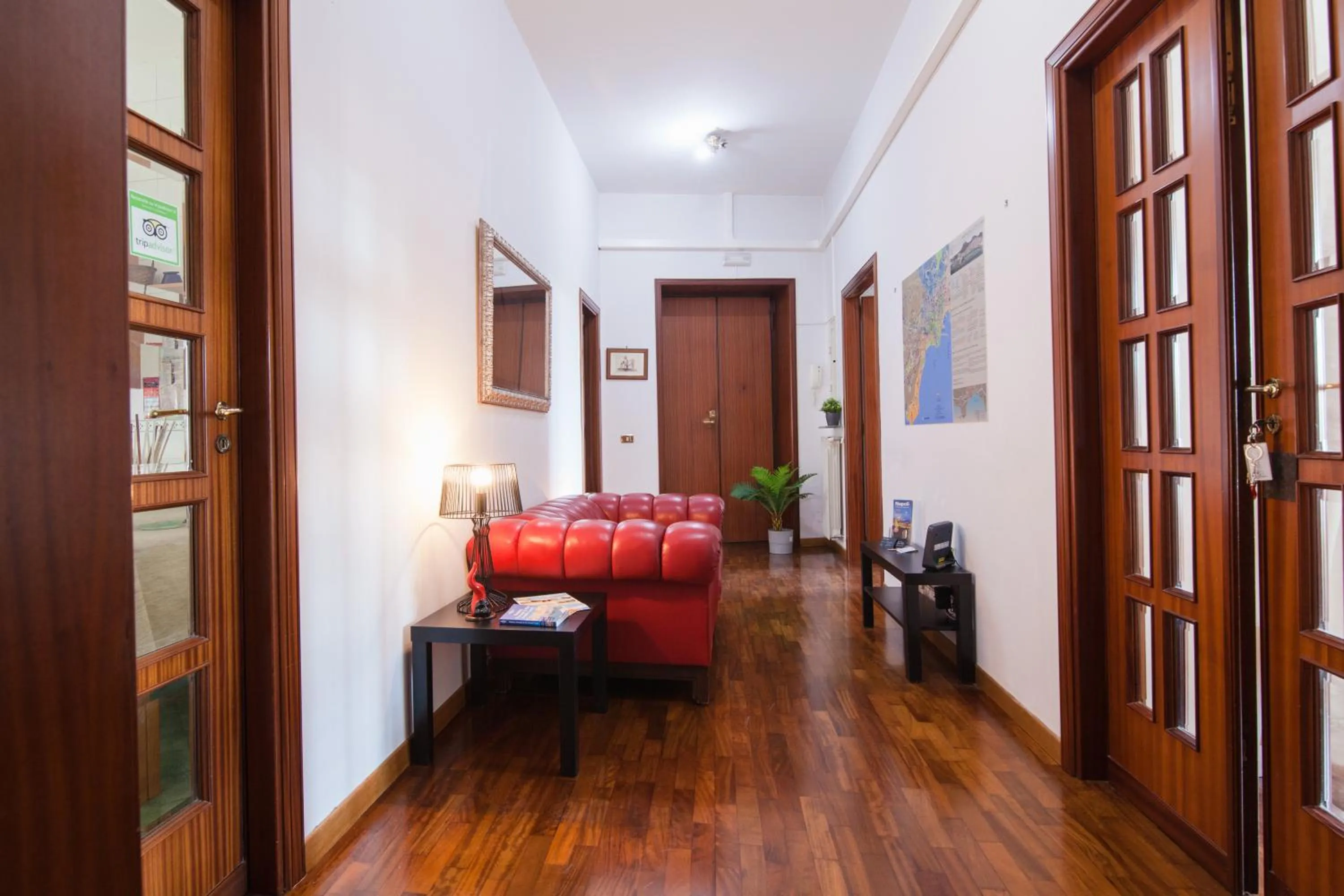 Lobby or reception, Bed in NapoliCentro Mare - Sea View Rooms & Suites