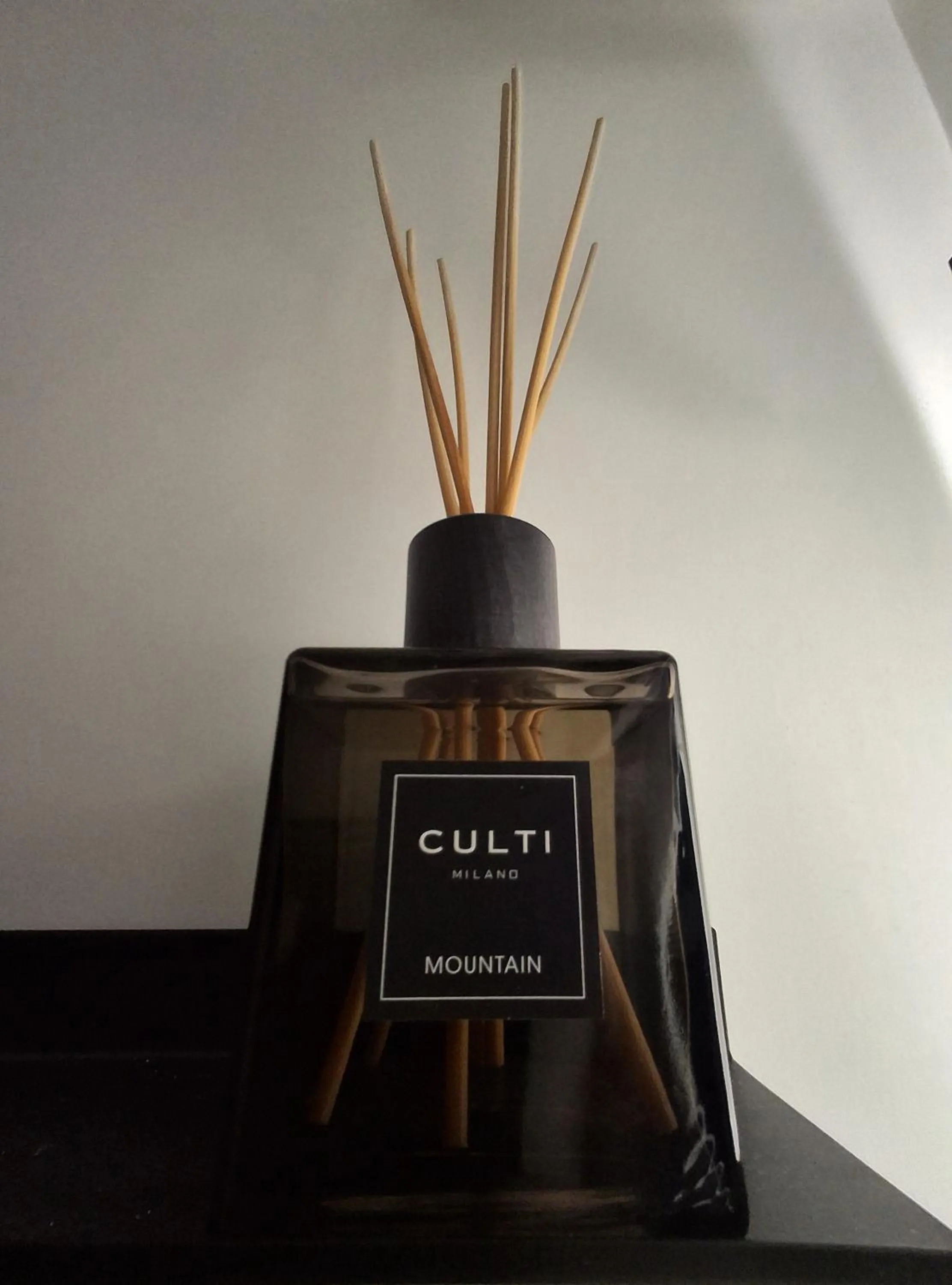 Decorative detail in NapoliCentro Mare - Sea View Rooms & Suites