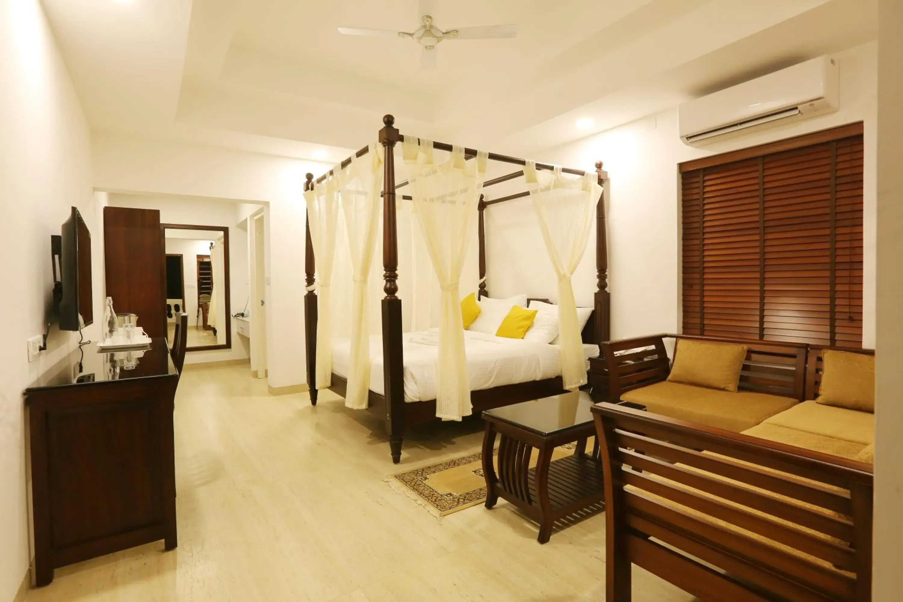 Photo of the whole room, Bed in Once Upon The River, Aluva - Near Cochin International Airport Photo of the whole room, Bed in Once Upon The River, Aluva - Near Cochin International Airport