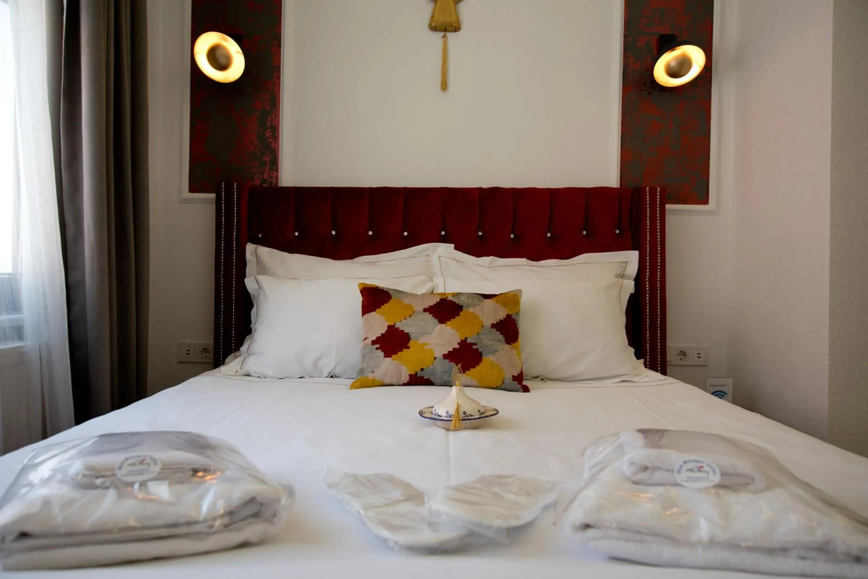 Deluxe Double Room in Blue Mosque Suites 2 - Old City Sultanahmet Deluxe Double Room in Blue Mosque Suites 2 - Old City Sultanahmet