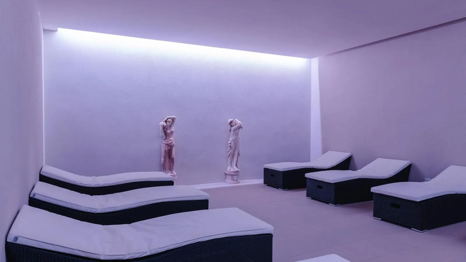 Spa and wellness centre/facilities in Tenuta De L'Annunziata - Natural Relais