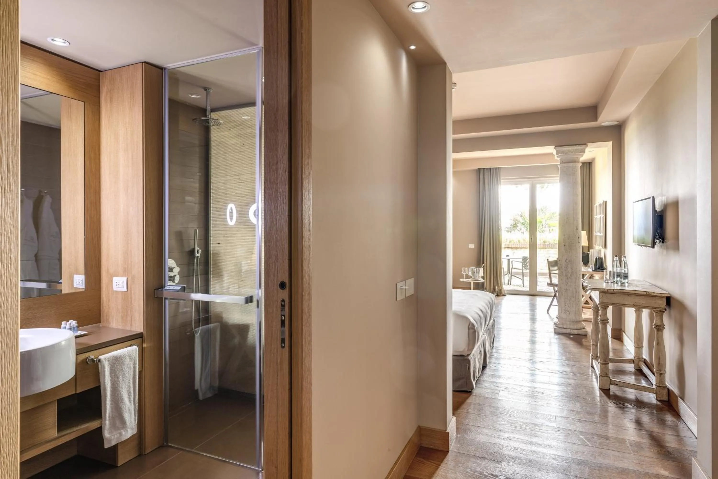 Bedroom, Bed in Tenuta De L'Annunziata - Natural Relais