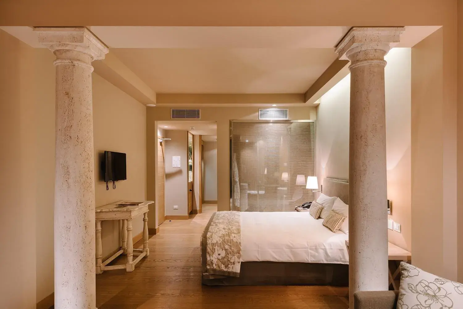 Deluxe Room with Terrace in Tenuta De L'Annunziata - Natural Relais Deluxe Room with Terrace in Tenuta De L'Annunziata - Natural Relais