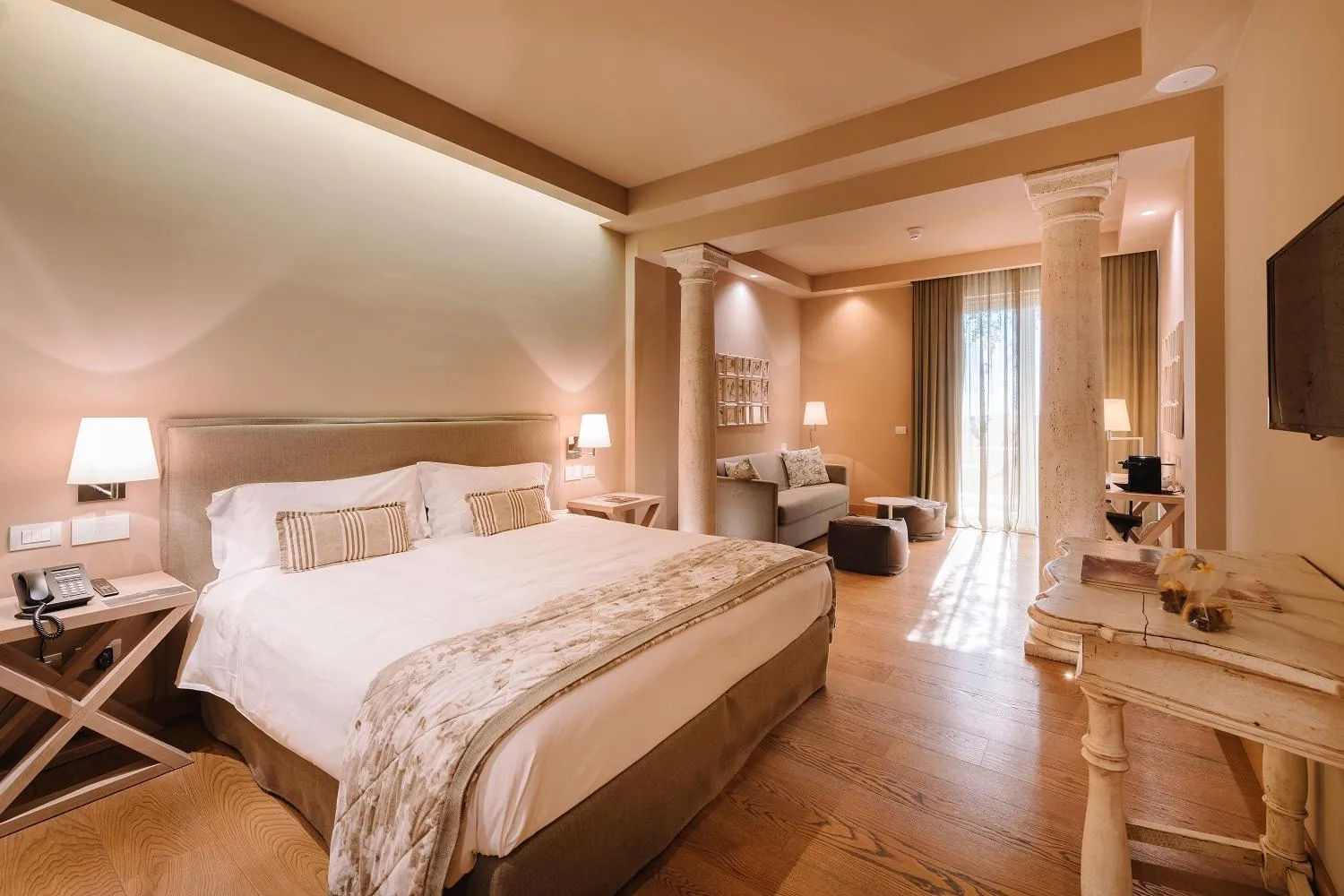 Bedroom, Bed in Tenuta De L'Annunziata - Natural Relais