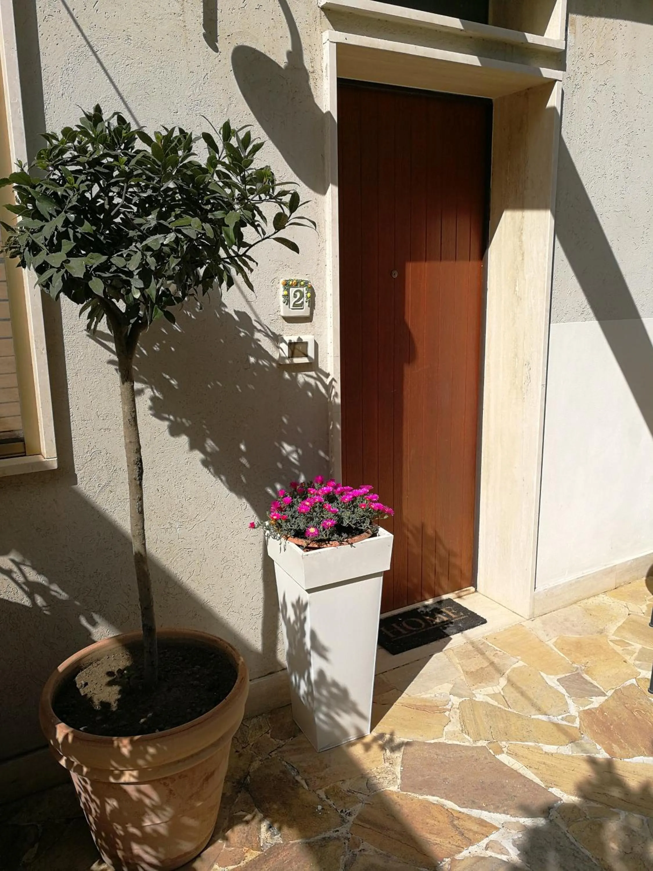 Facade/entrance in Il Giardino Dei Limoni