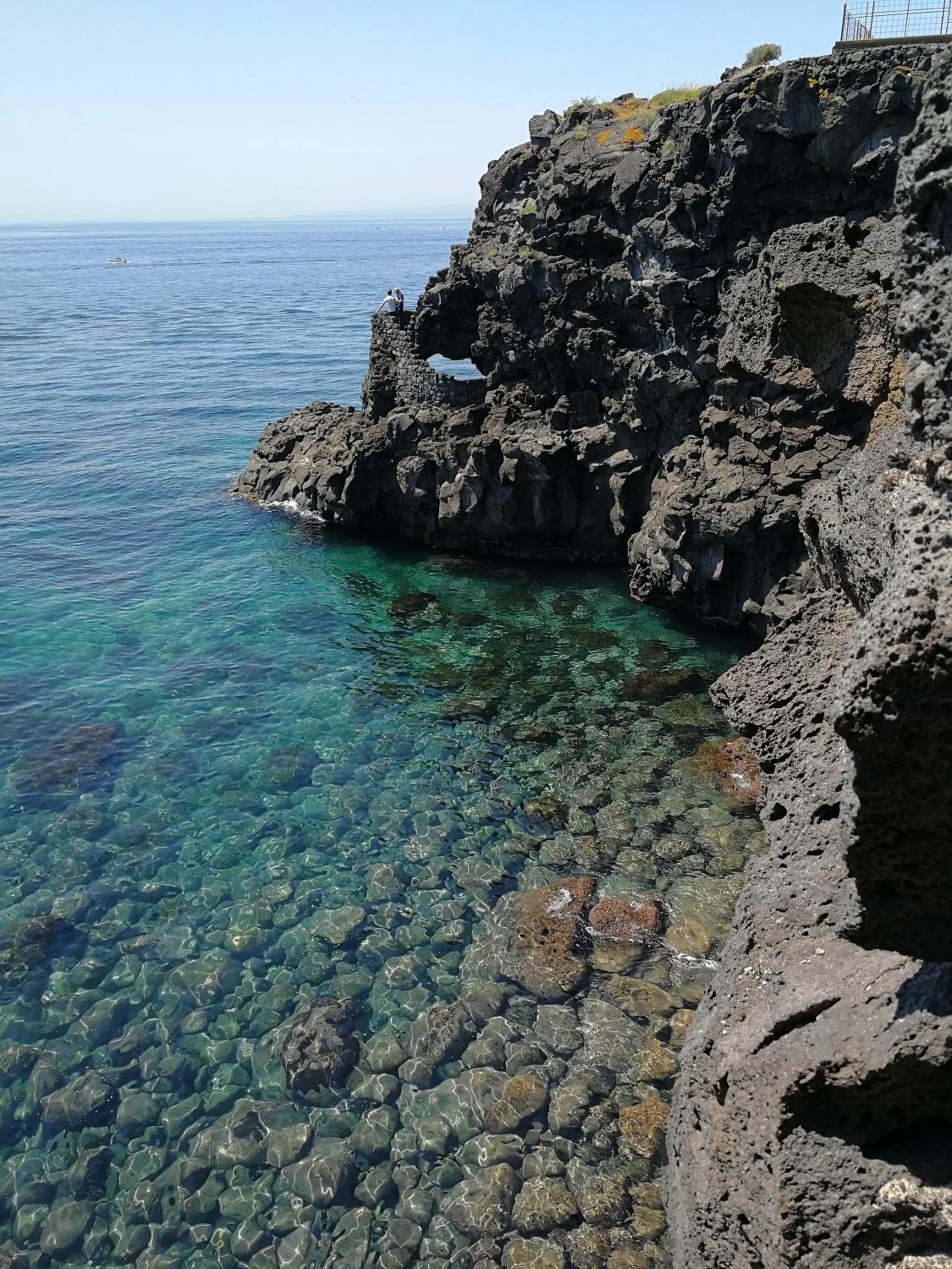 Beach in Il Giardino Dei Limoni