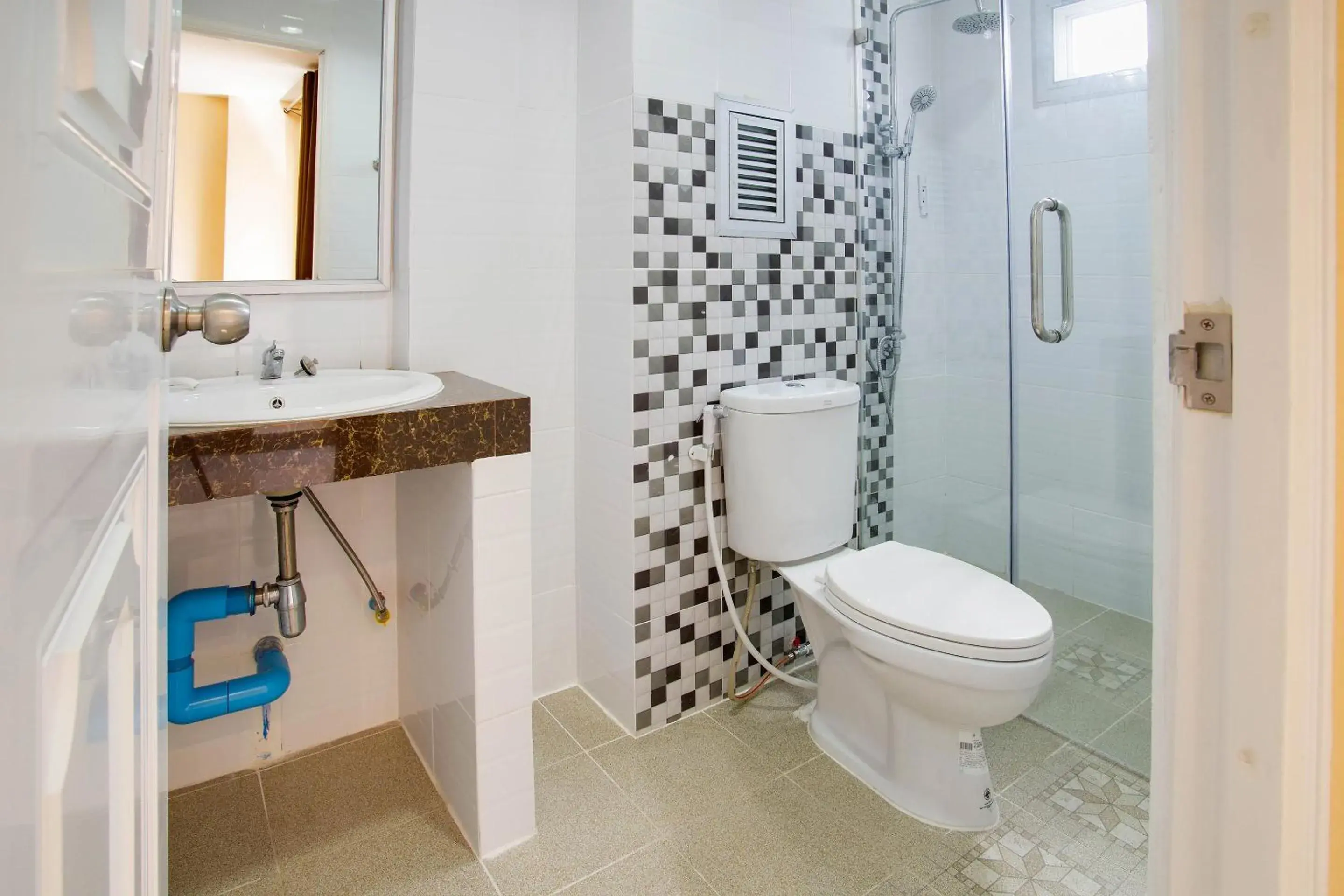 Bedroom in Wises Hotel Bedroom in Wises Hotel