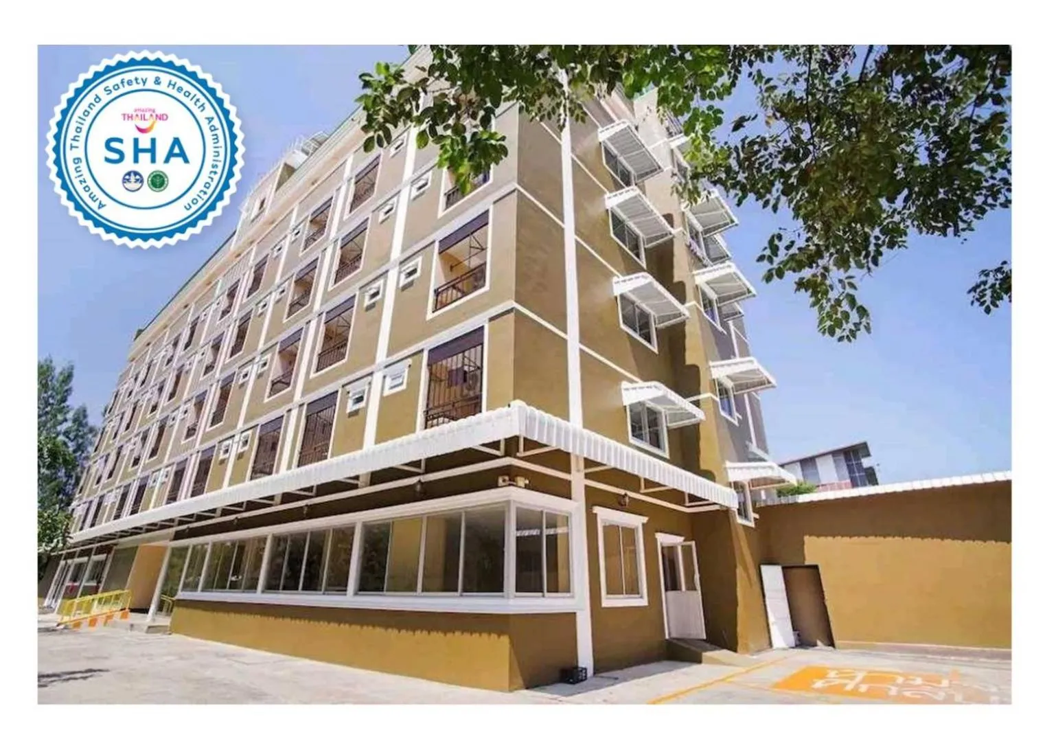 Property building in Wises Hotel