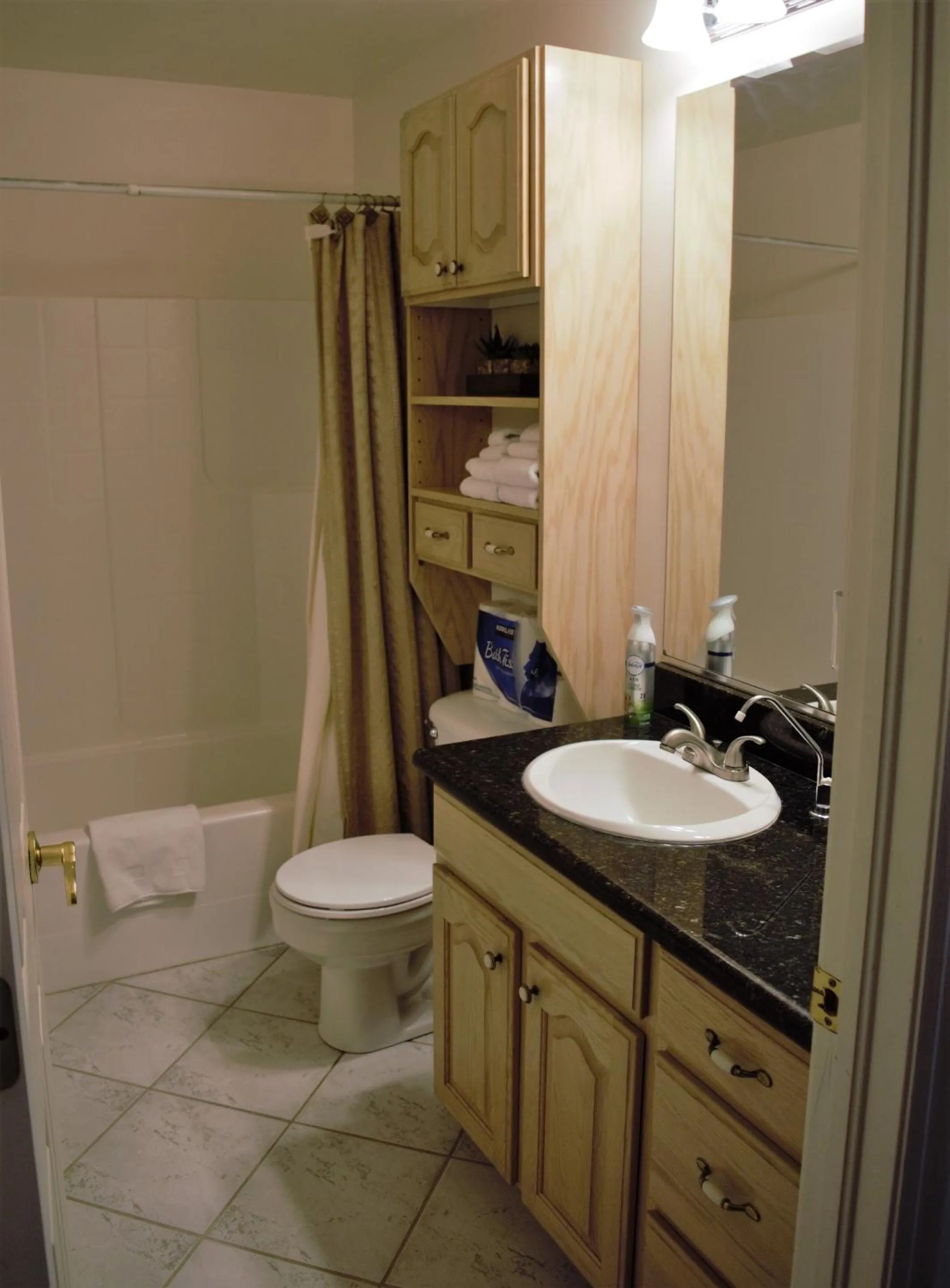 Bathroom in Swallow Cove