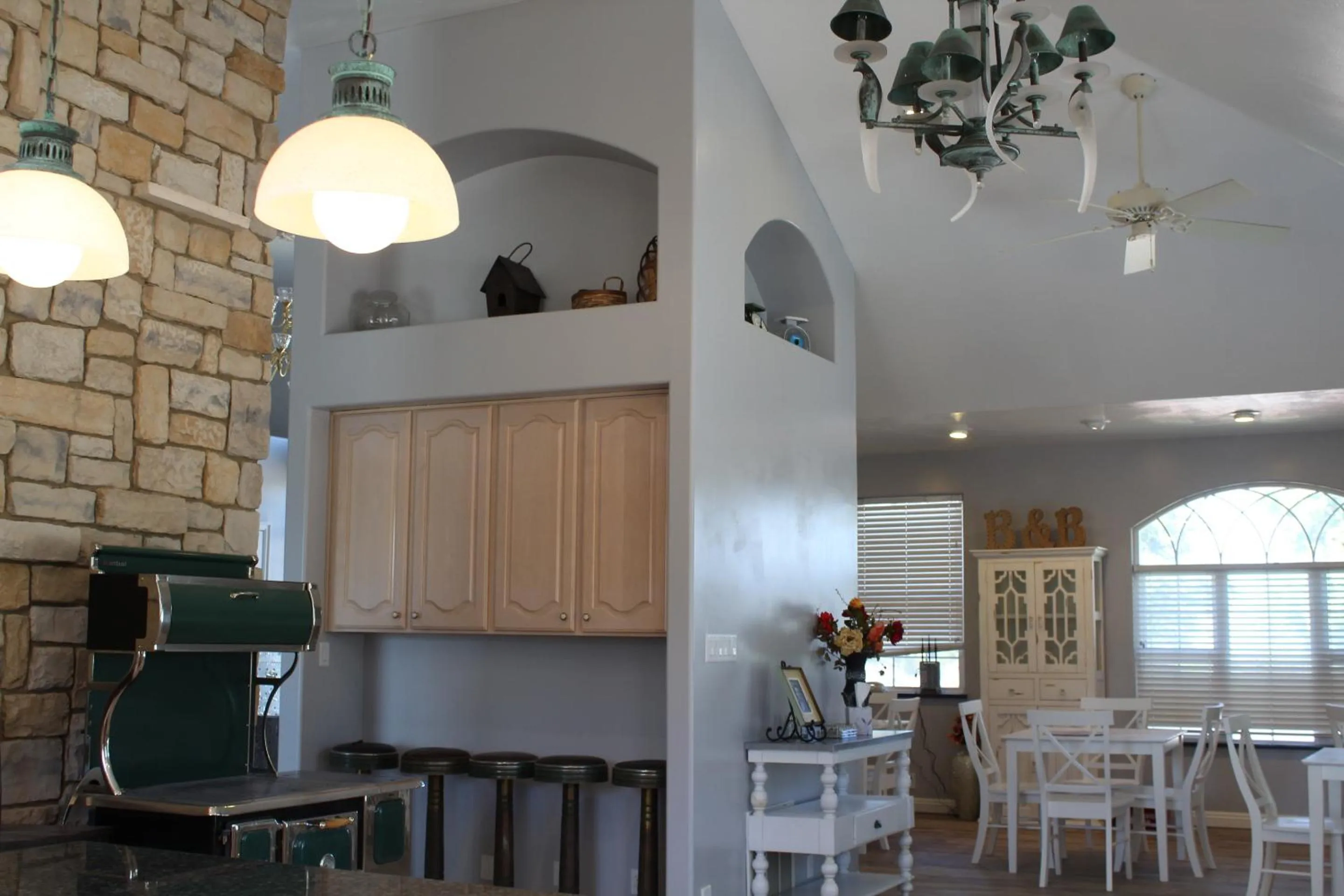 Dining area in Swallow Cove