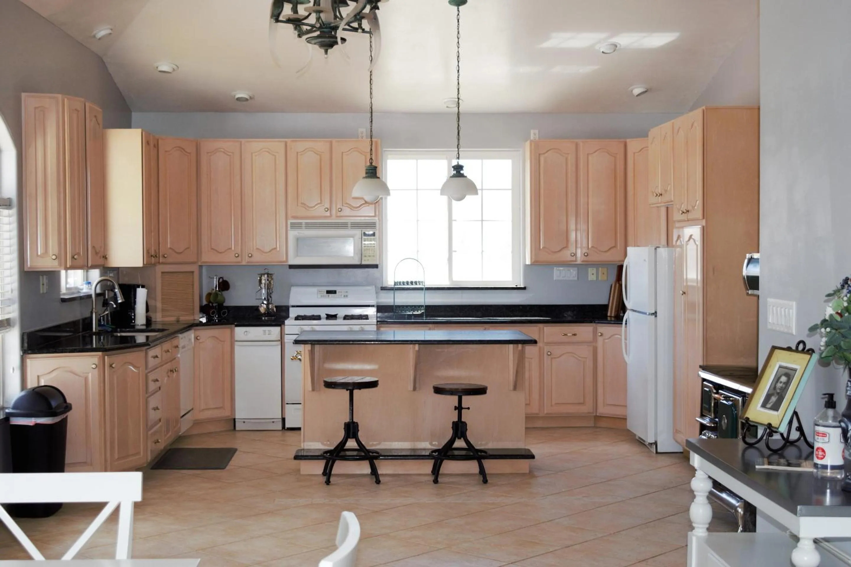 Kitchen or kitchenette in Swallow Cove