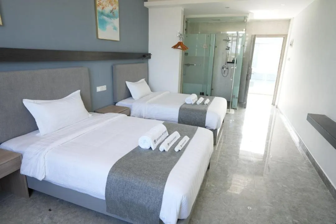 Bed in Bohol Panglao Begonia Resort