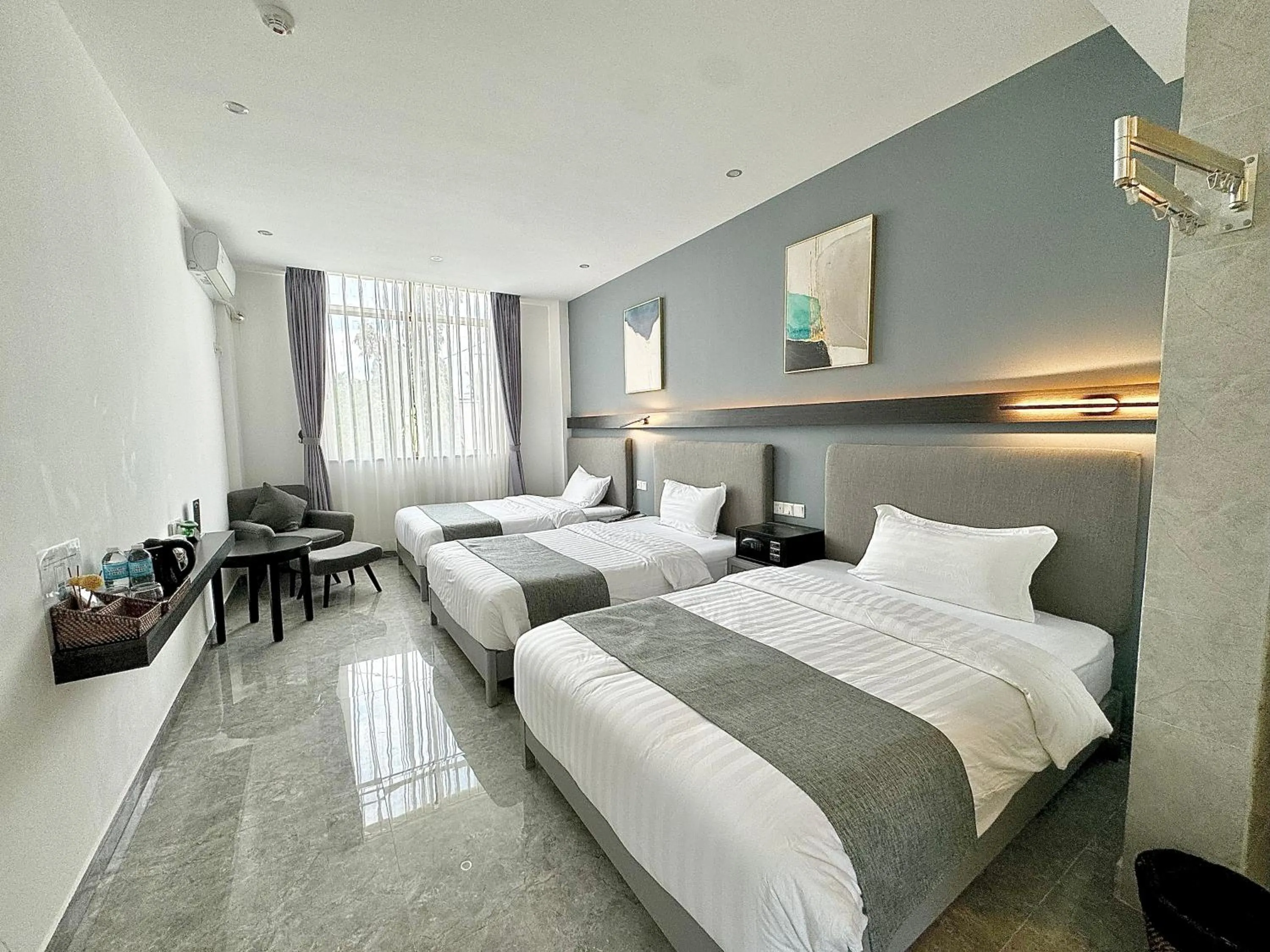 Bed in Bohol Panglao Begonia Resort